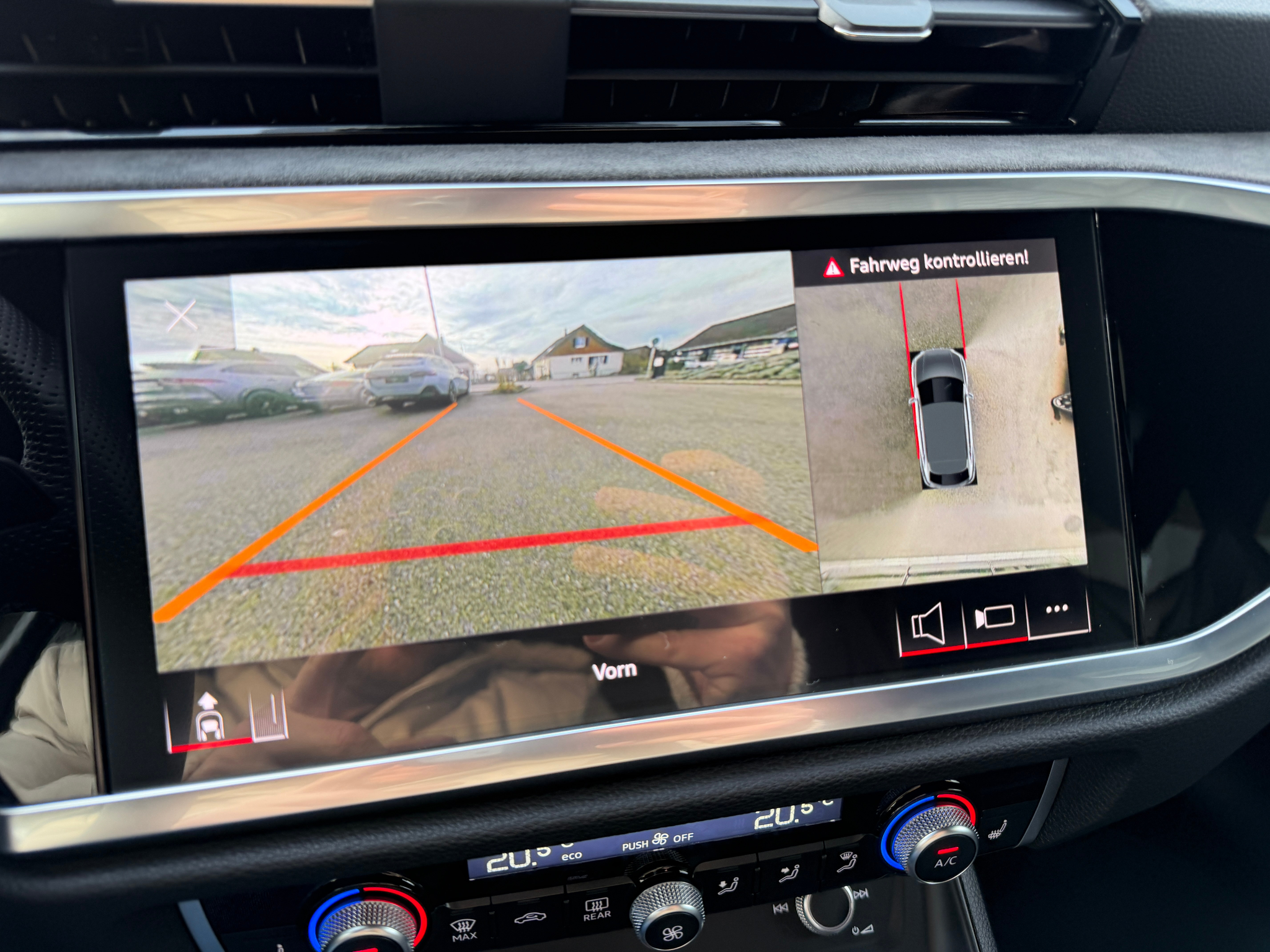 listing desktop thumbnail image 22