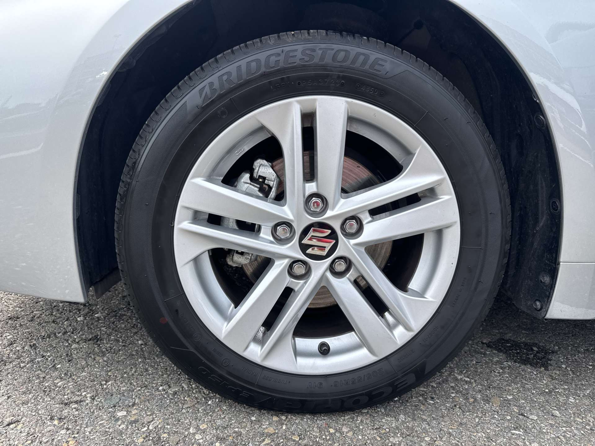 listing desktop thumbnail image 8