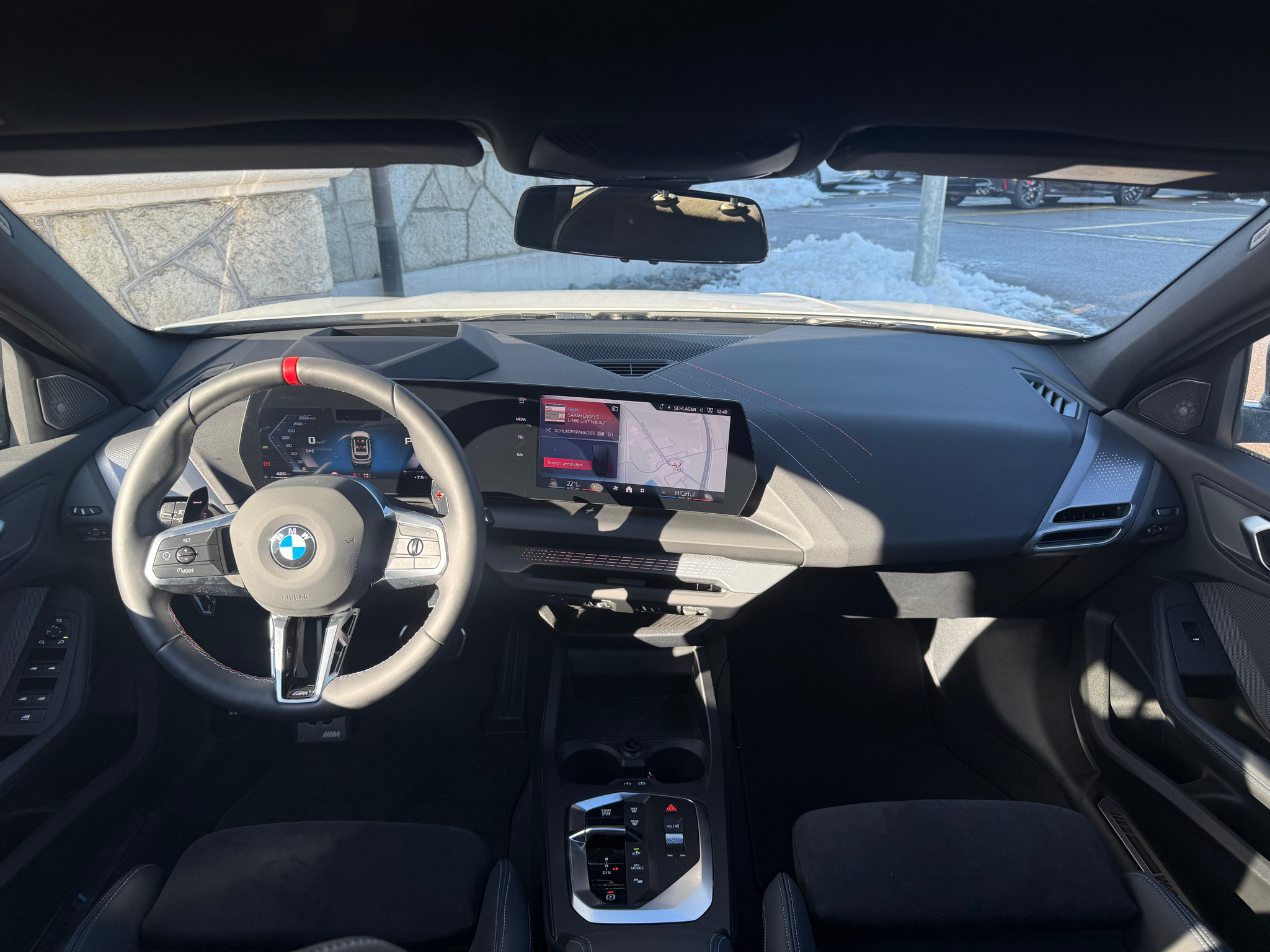 listing desktop thumbnail image 9