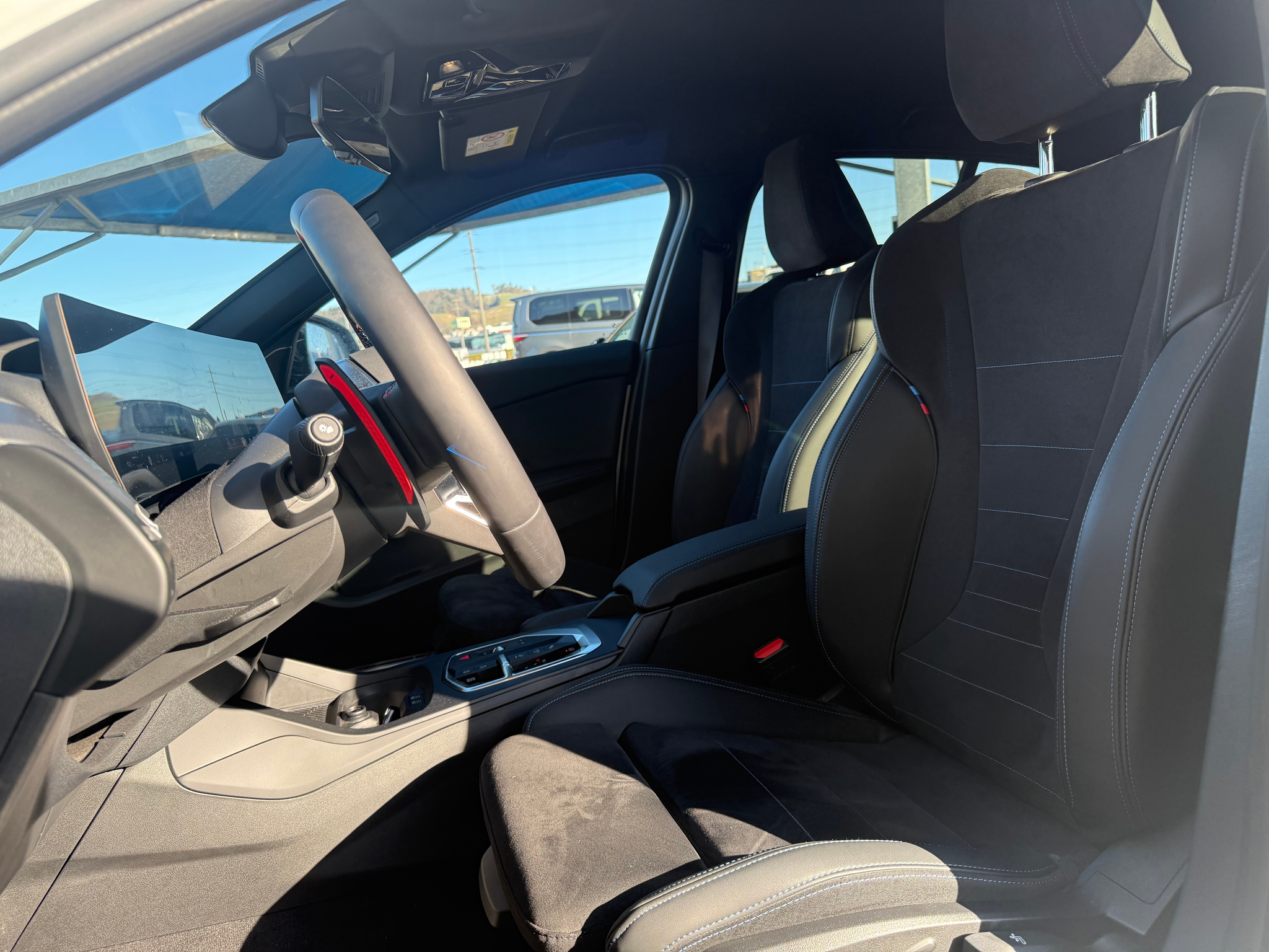 listing desktop thumbnail image 6