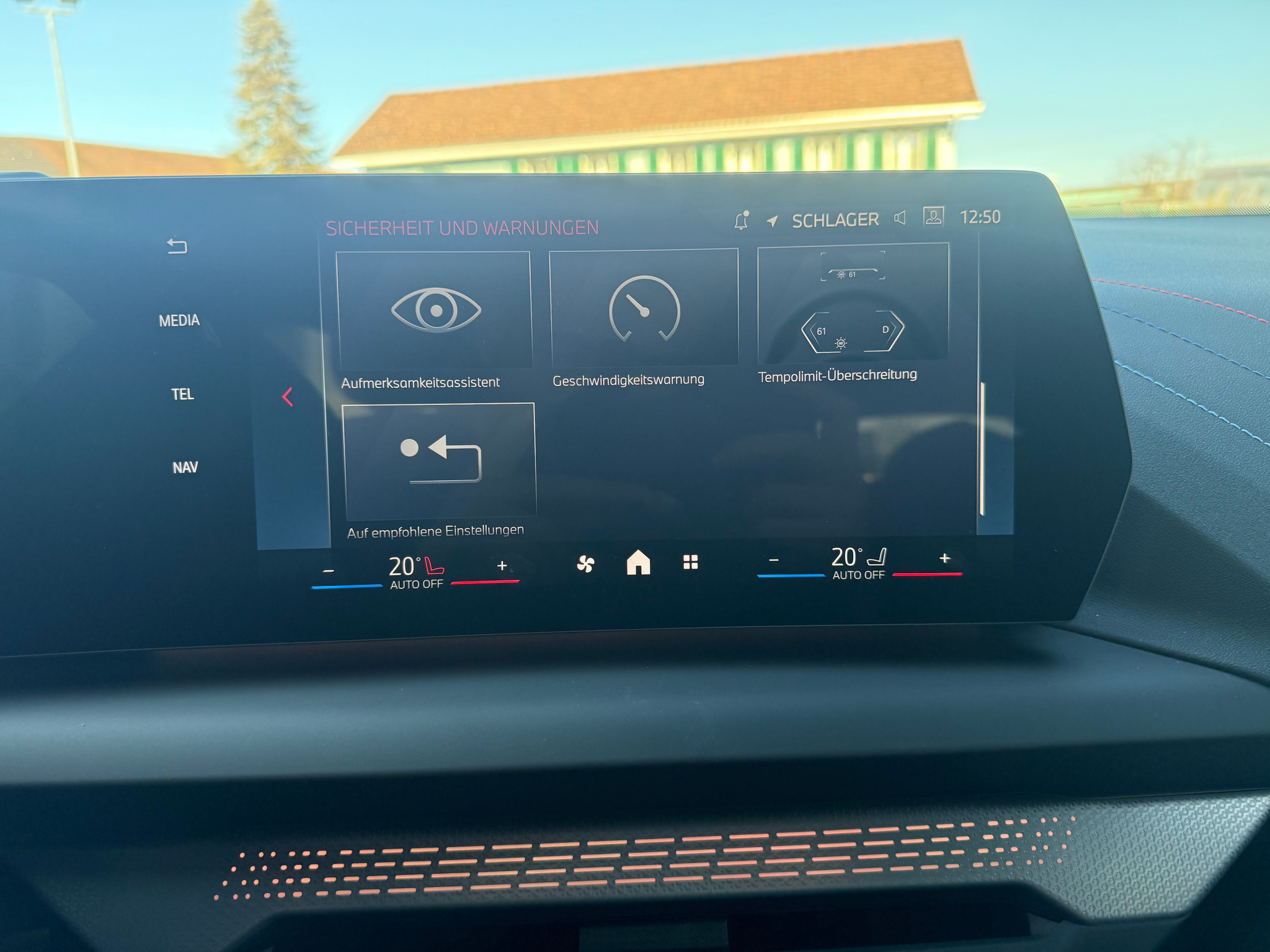 listing desktop thumbnail image 15