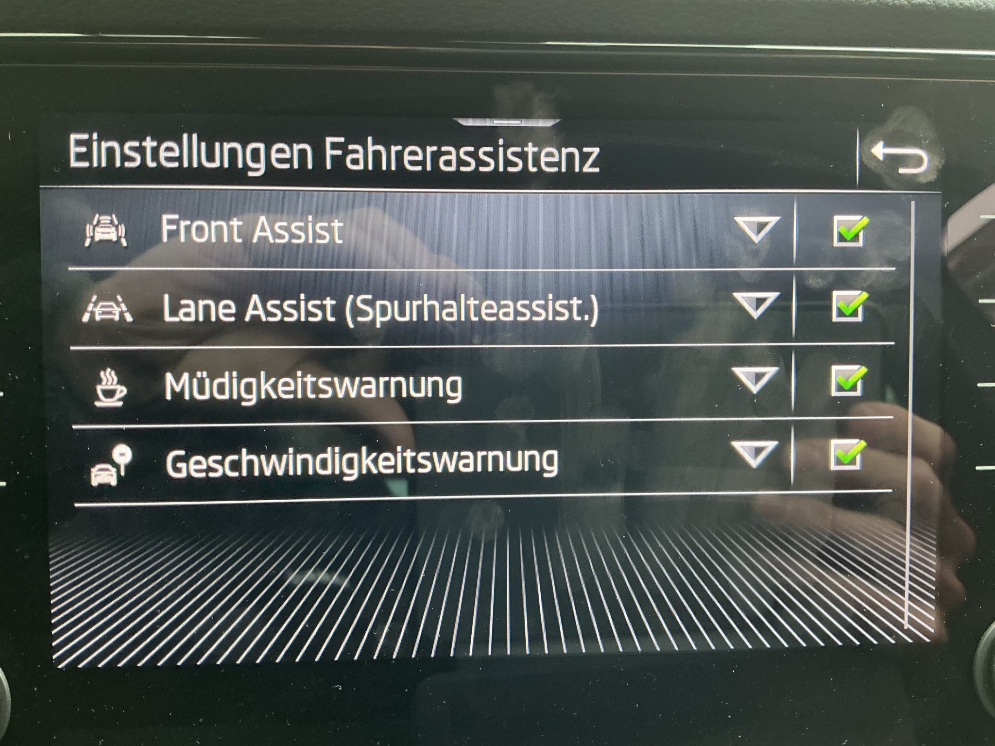 listing desktop thumbnail image 18