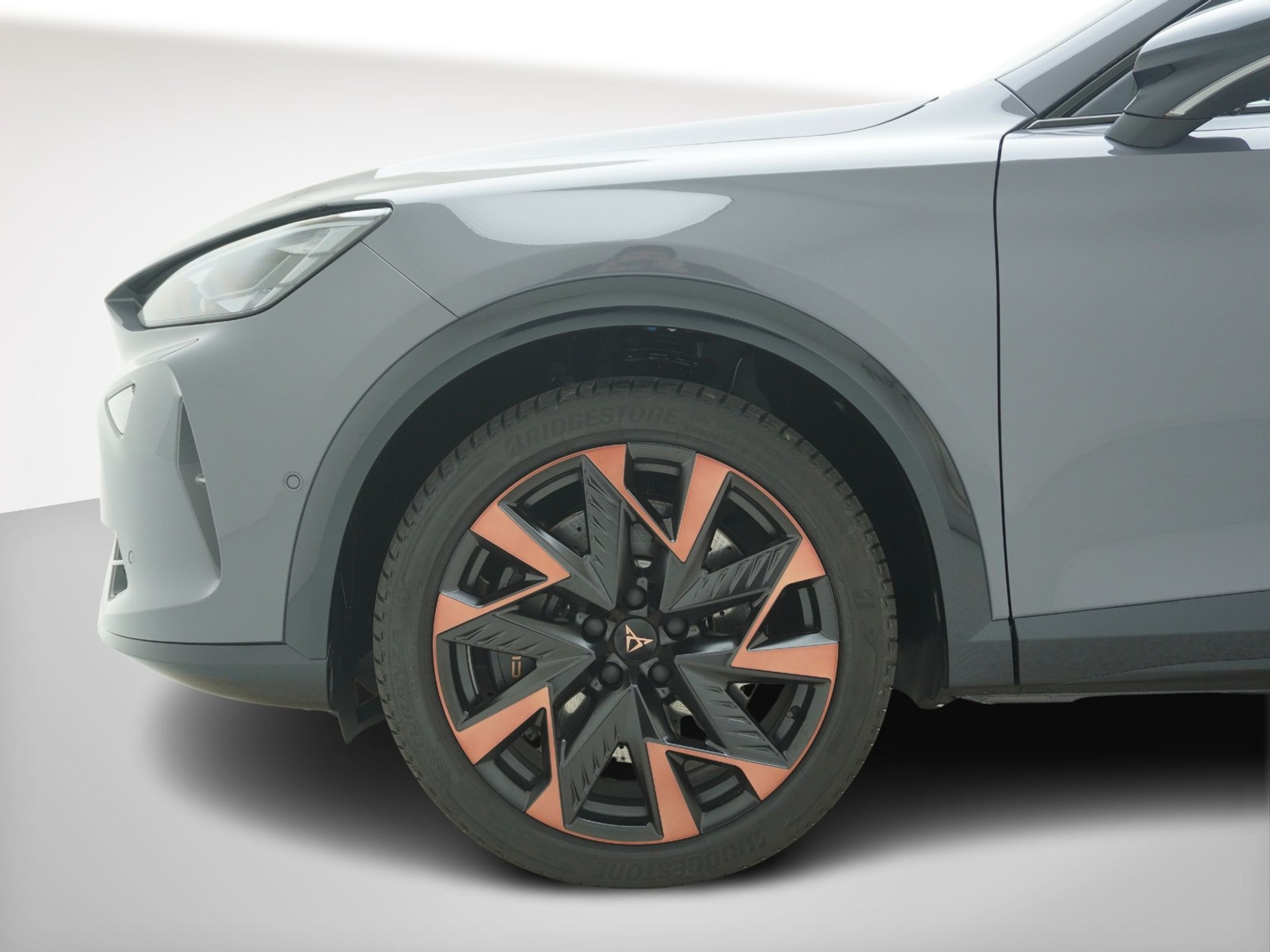 listing desktop thumbnail image 11