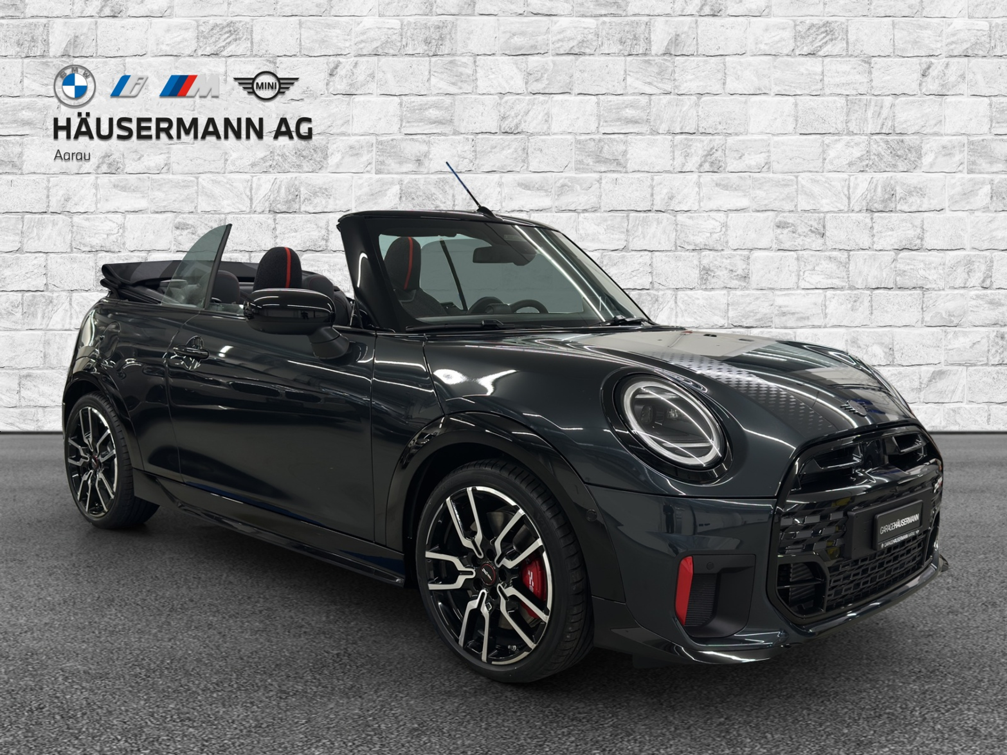 listing desktop thumbnail image 2