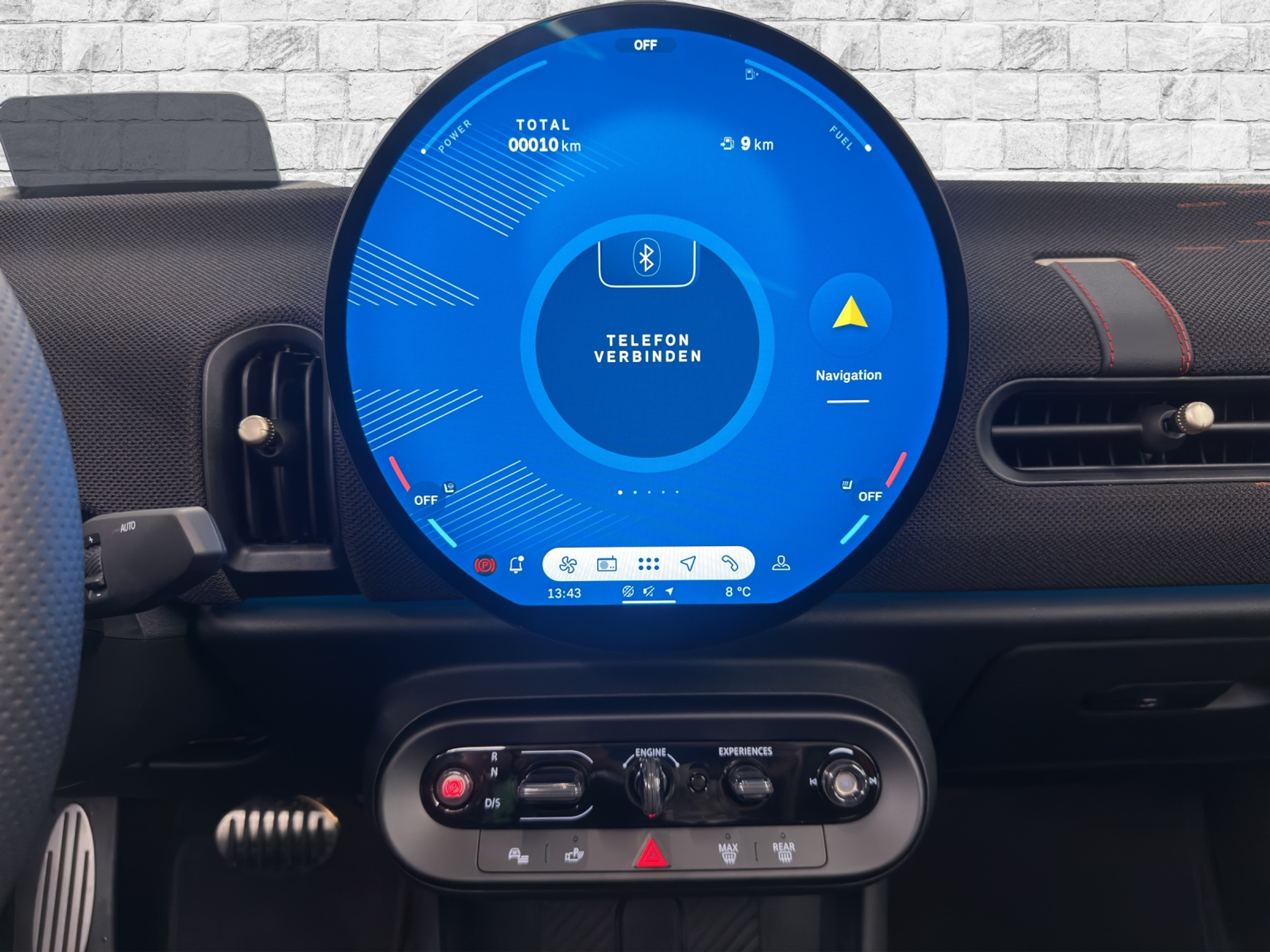 listing desktop thumbnail image 15