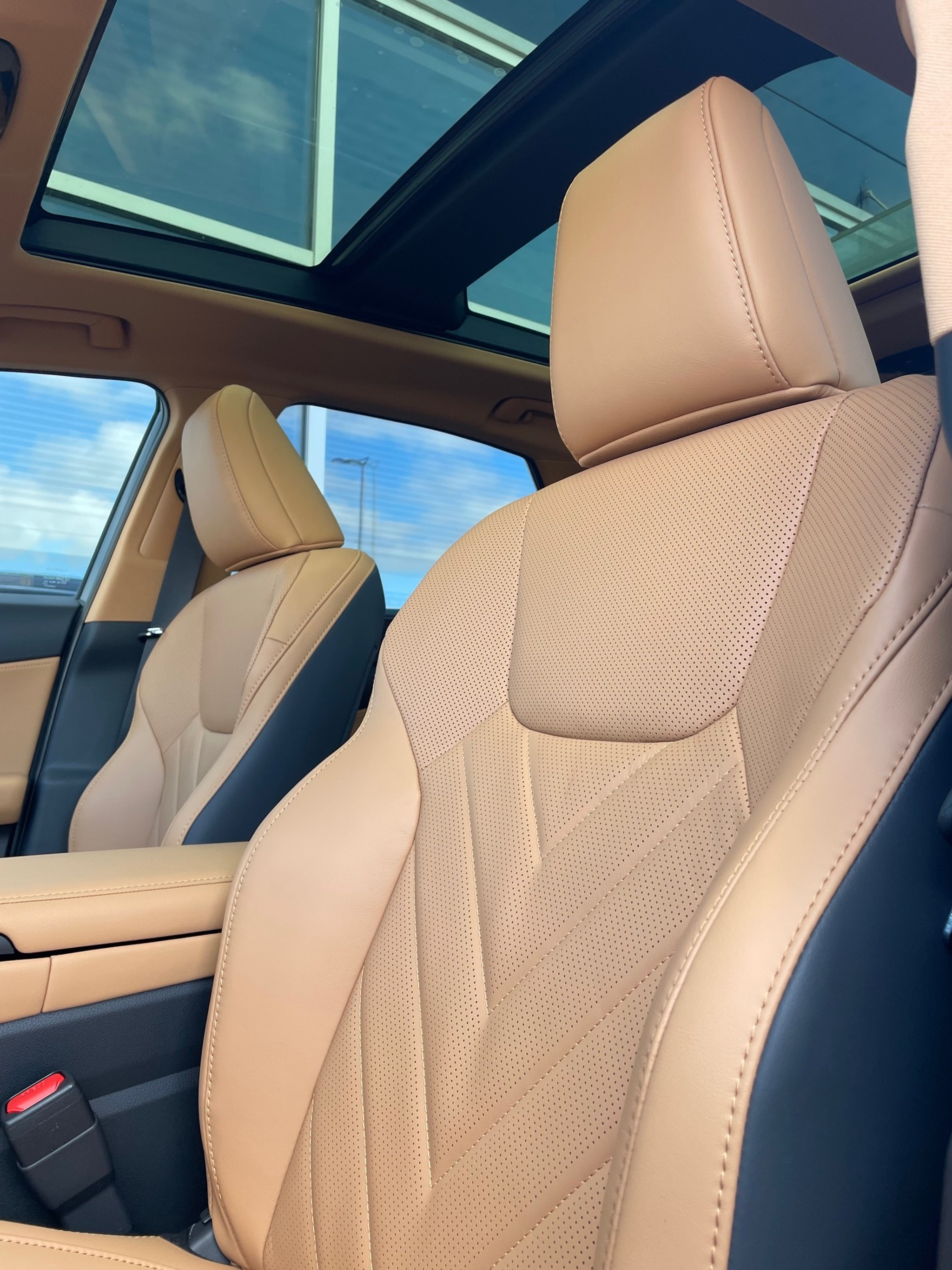 listing desktop thumbnail image 11