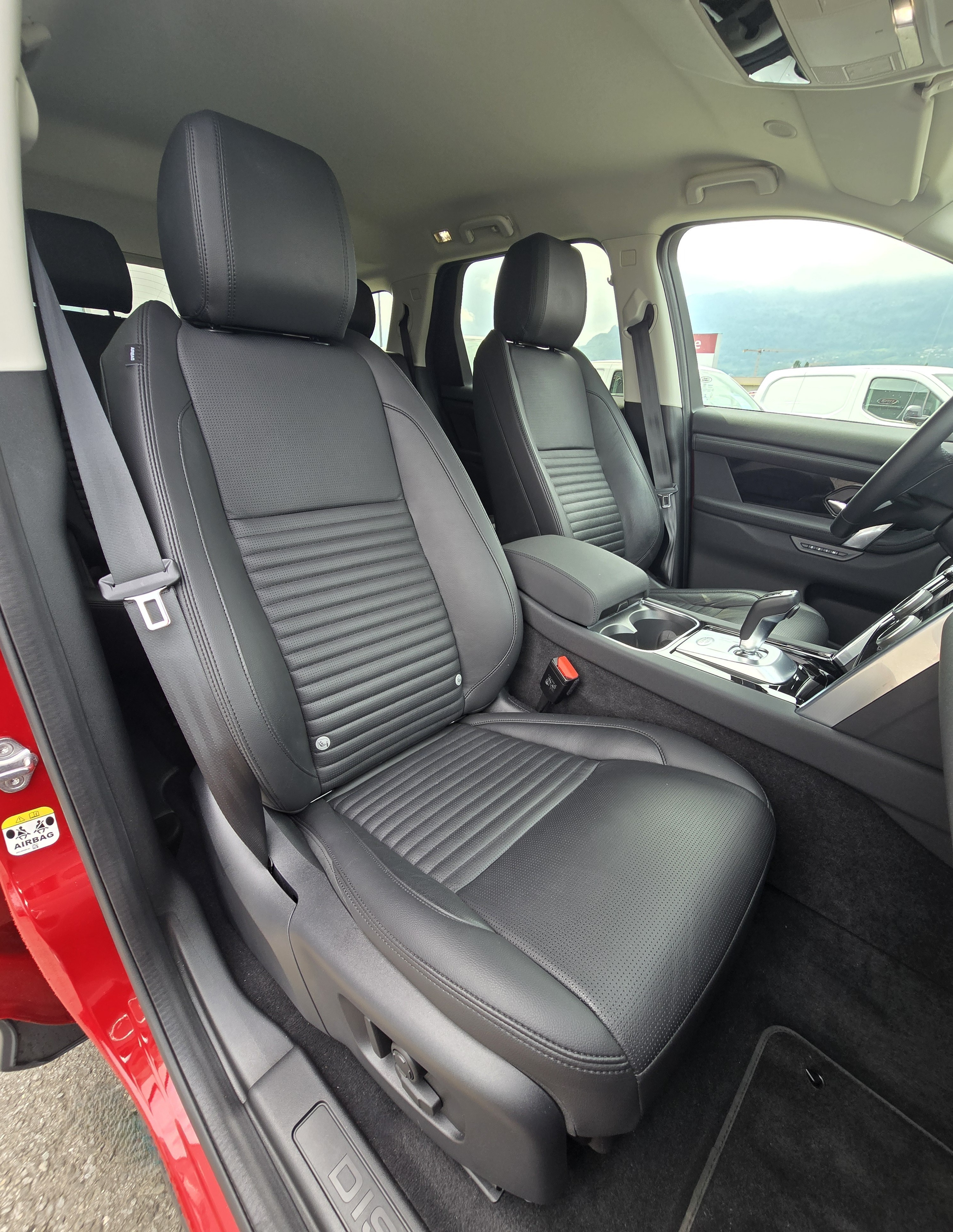 listing desktop thumbnail image 19