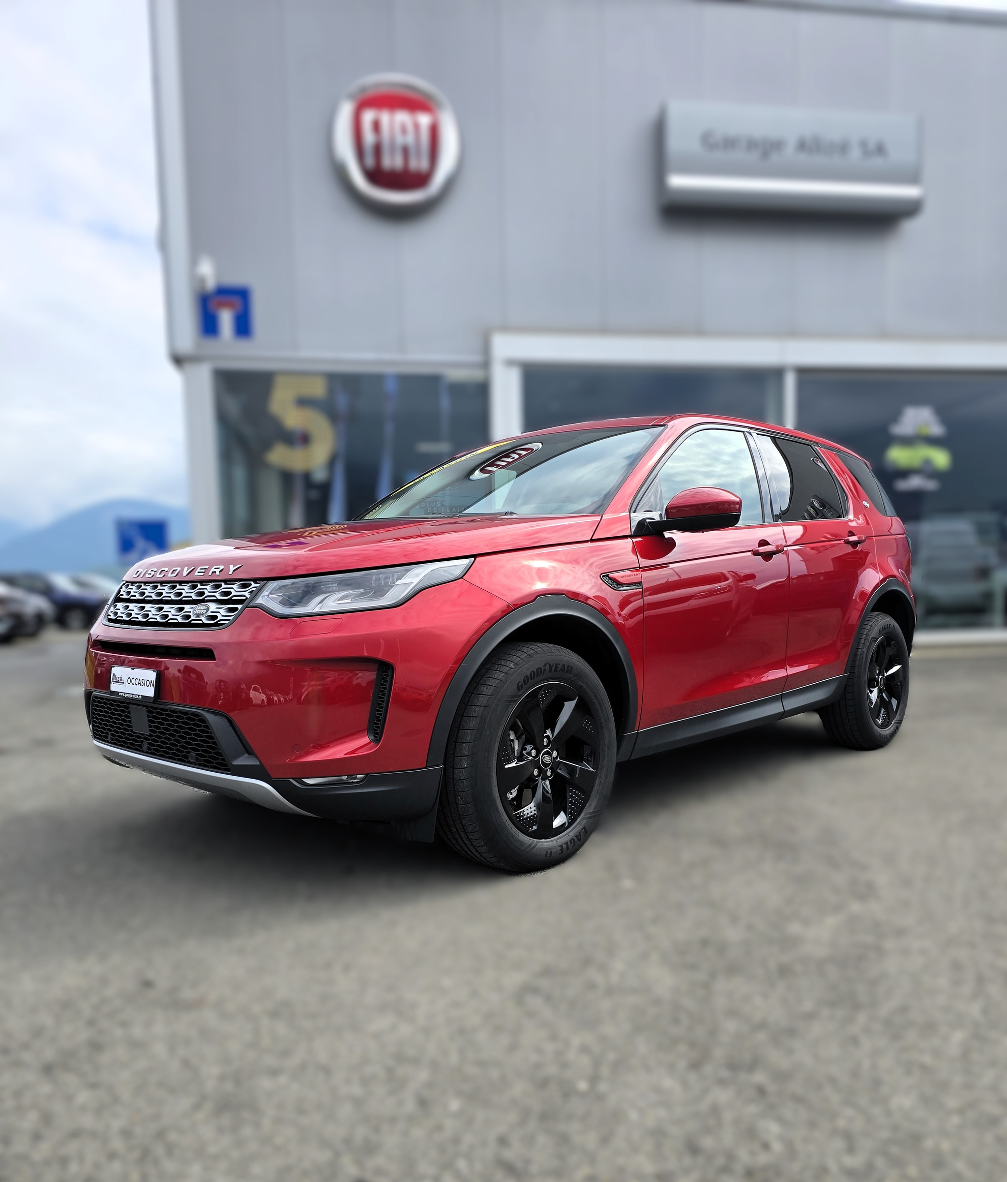 listing desktop thumbnail image 1