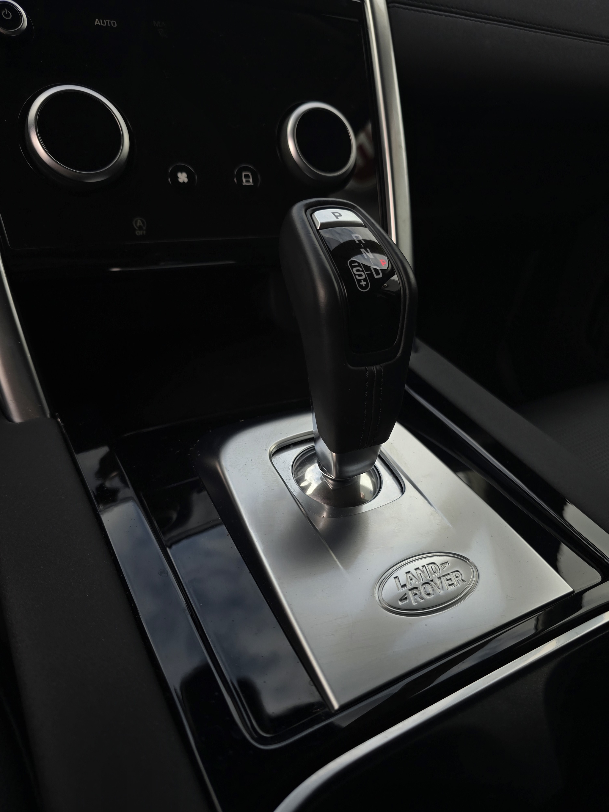 listing desktop thumbnail image 9