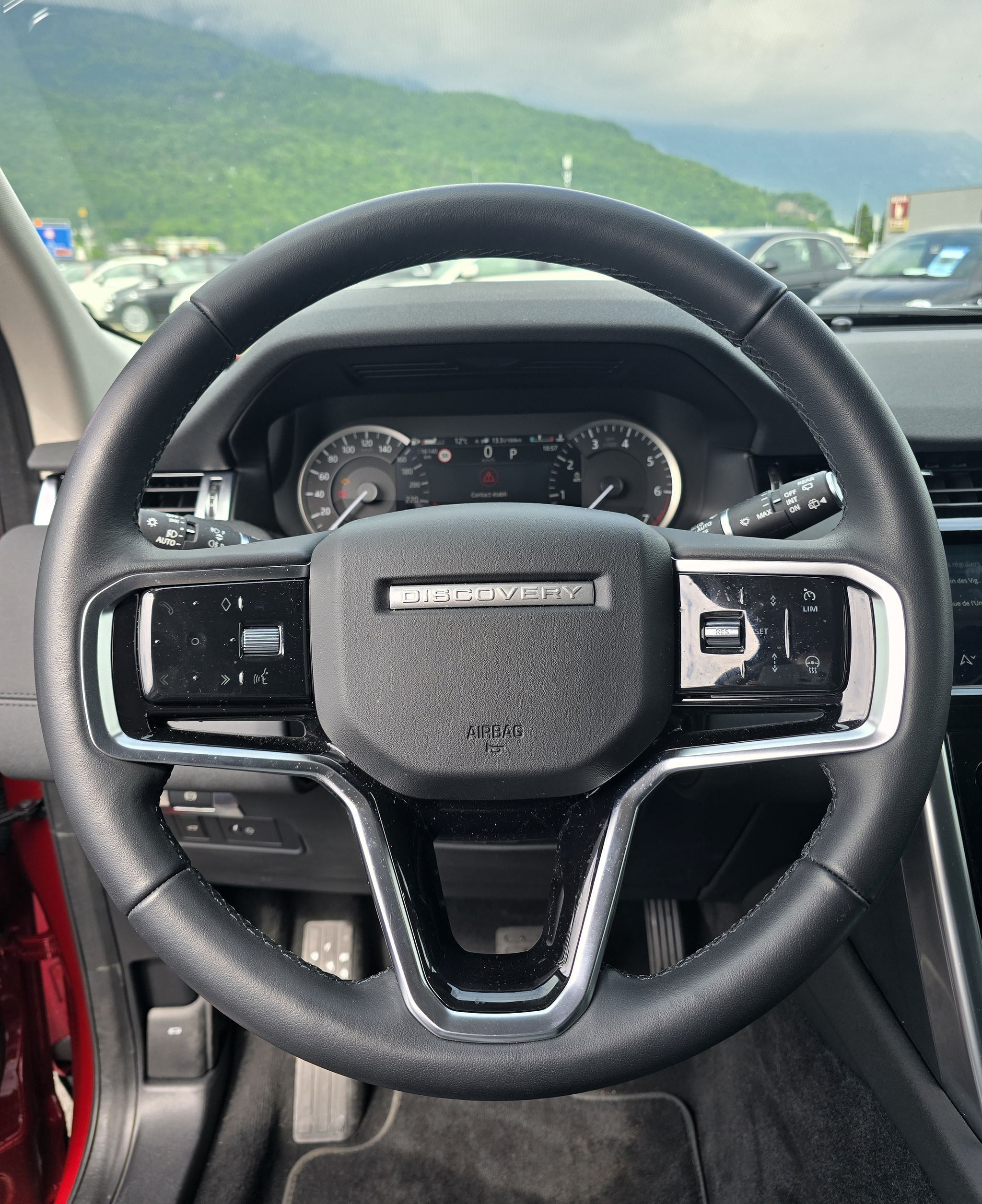 listing desktop thumbnail image 10