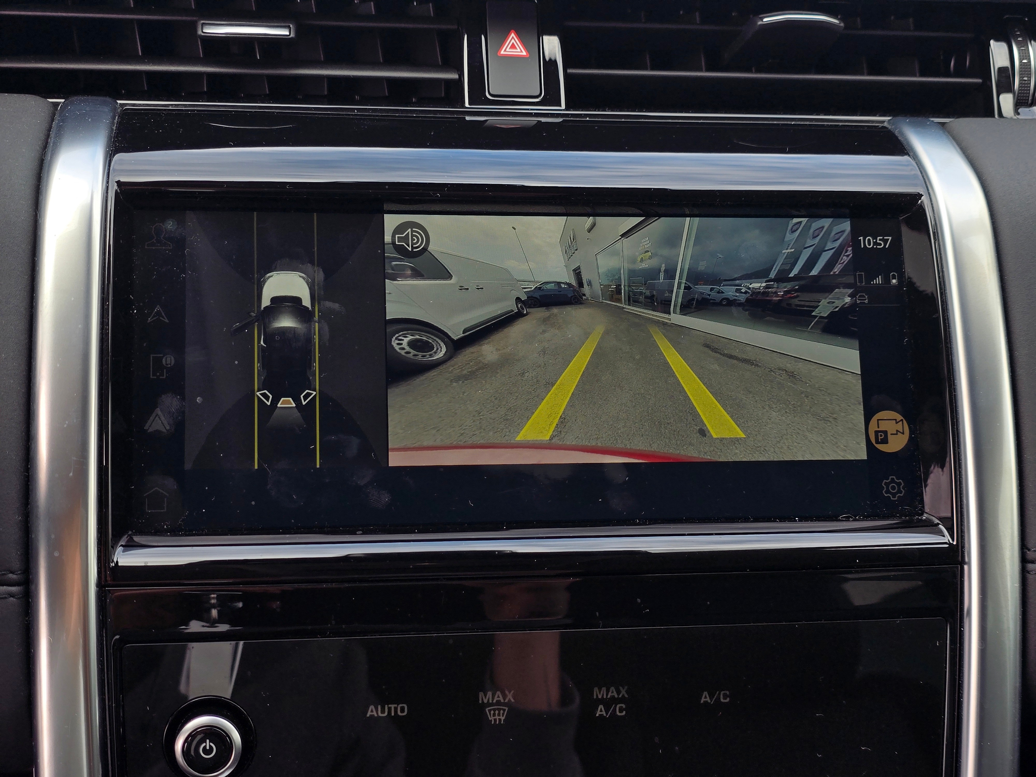 listing desktop thumbnail image 11