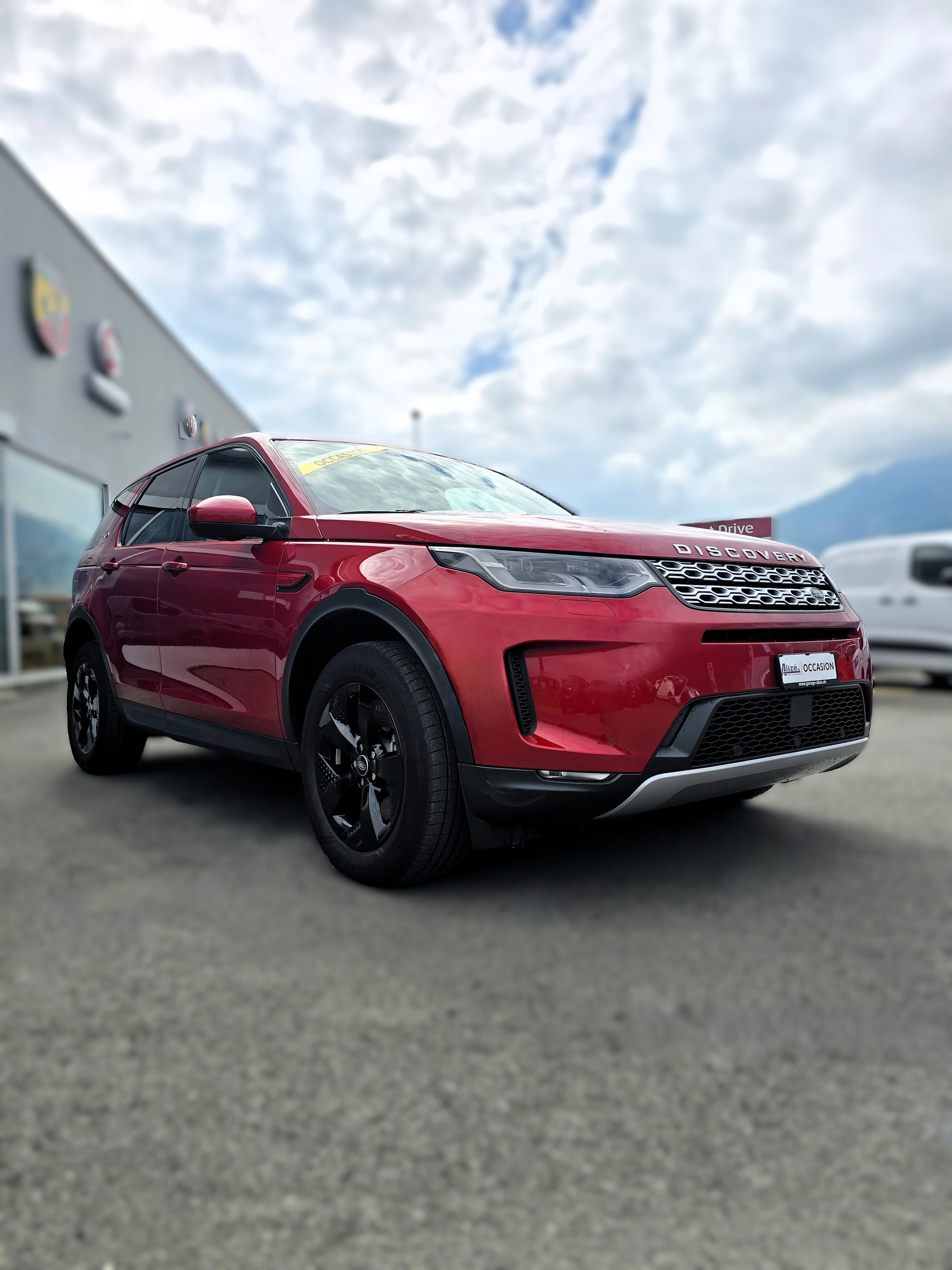 listing desktop thumbnail image 6