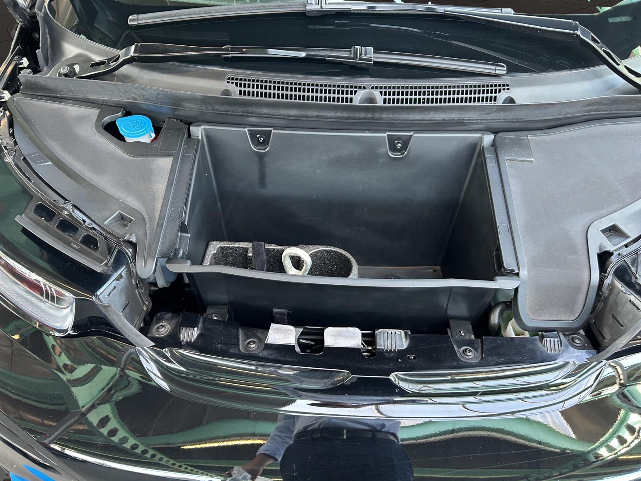 listing desktop thumbnail image 12