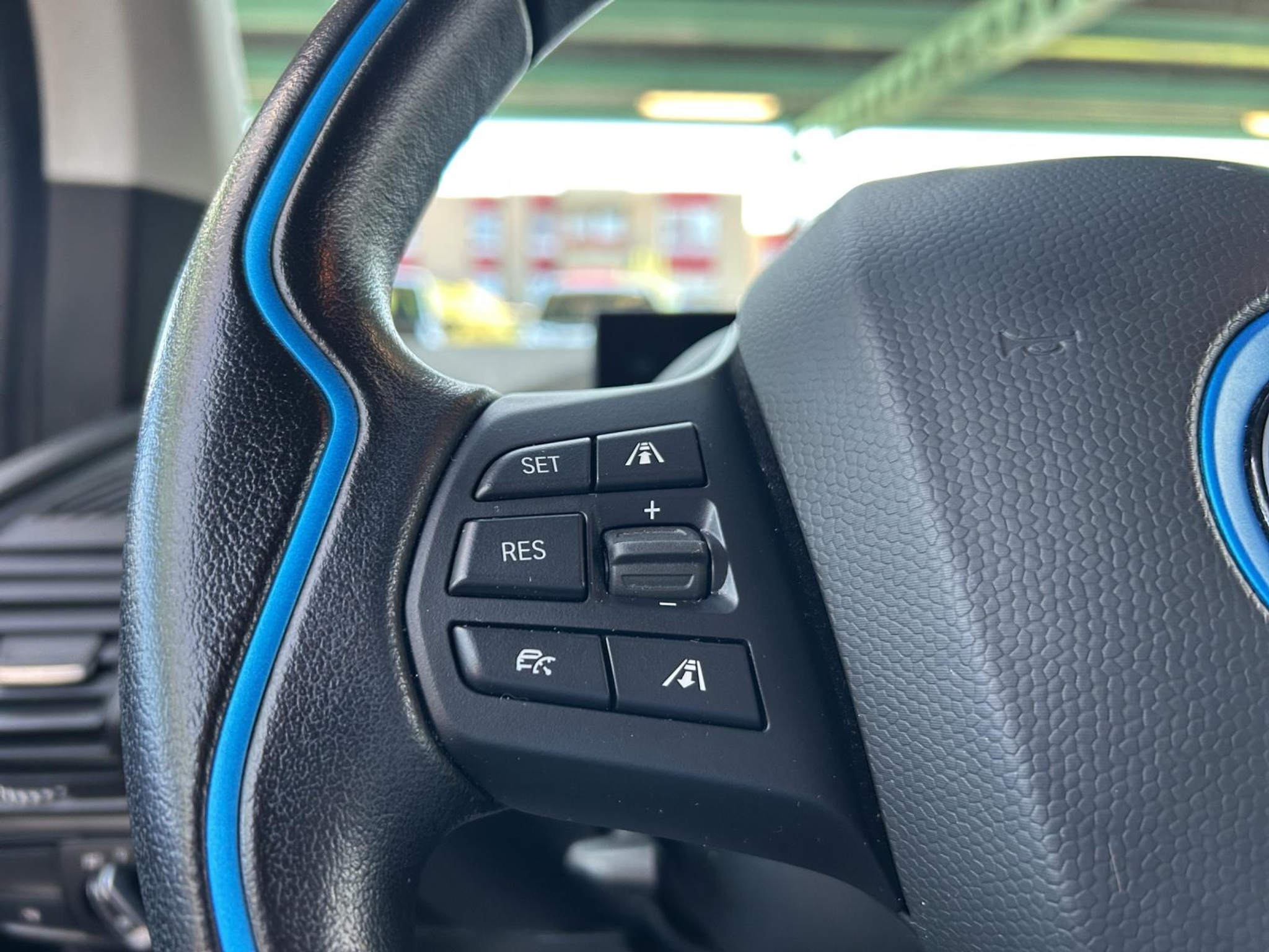 listing desktop thumbnail image 15