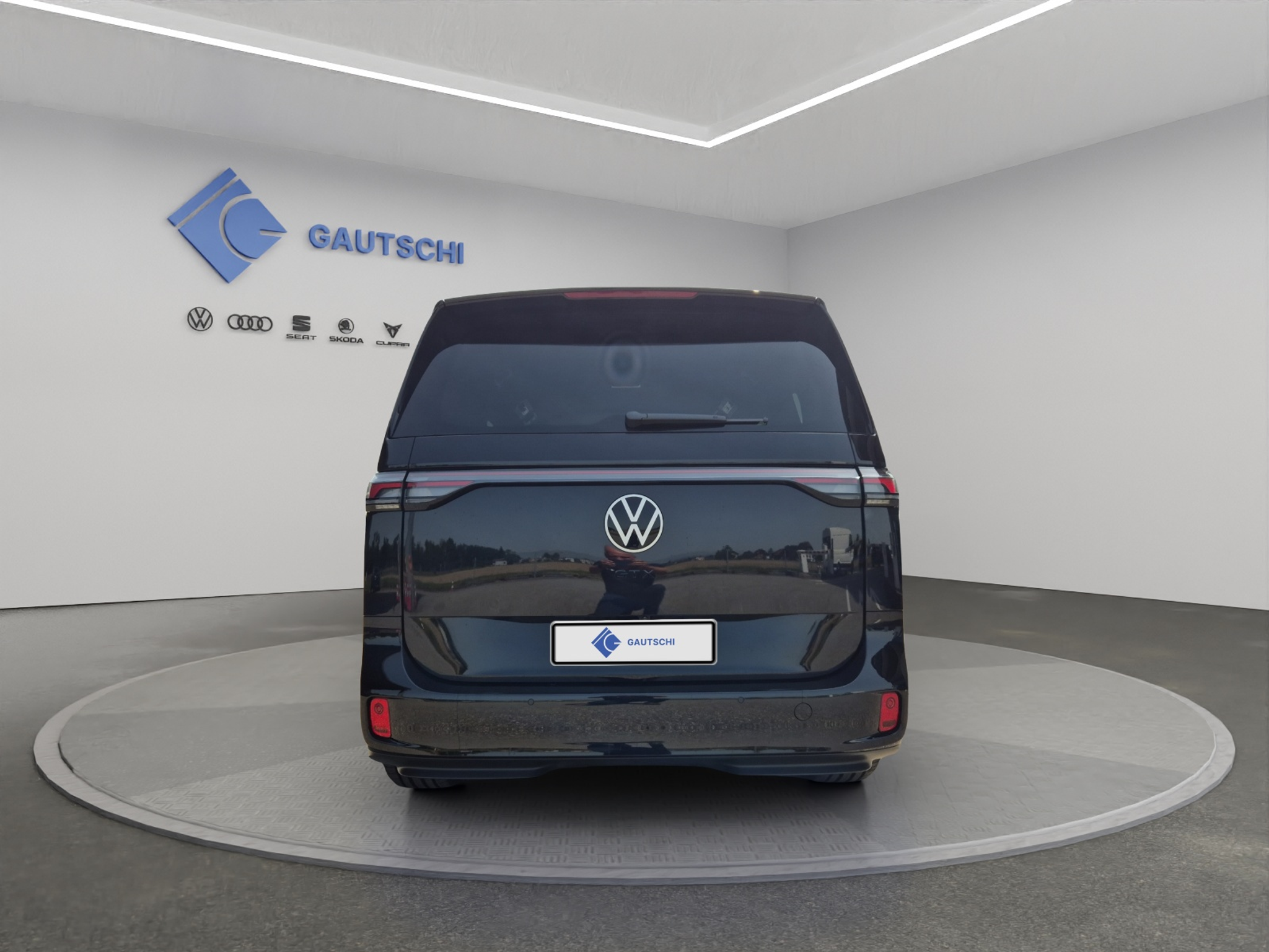 listing desktop thumbnail image 3