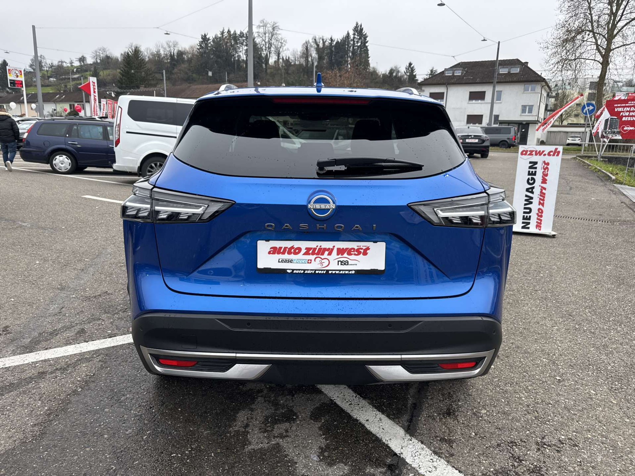 listing desktop thumbnail image 14