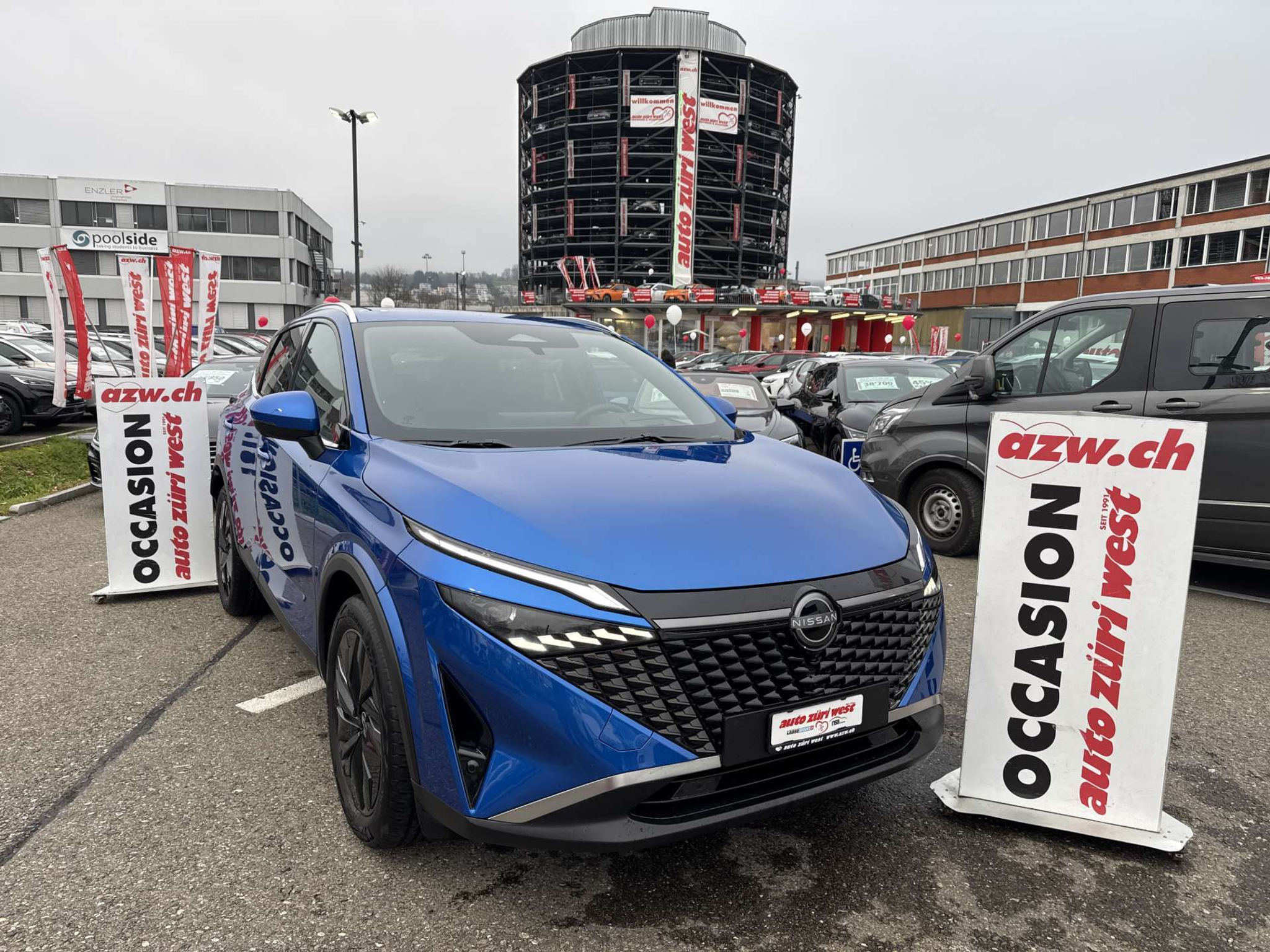 listing desktop thumbnail image 0