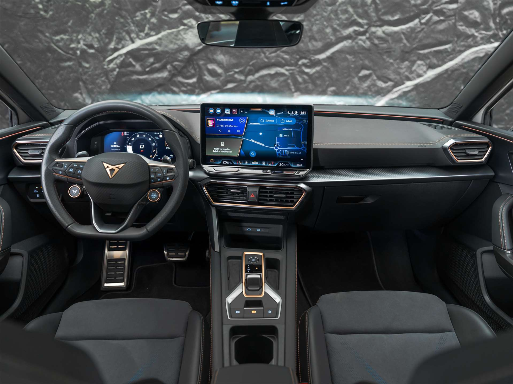 listing desktop thumbnail image 15