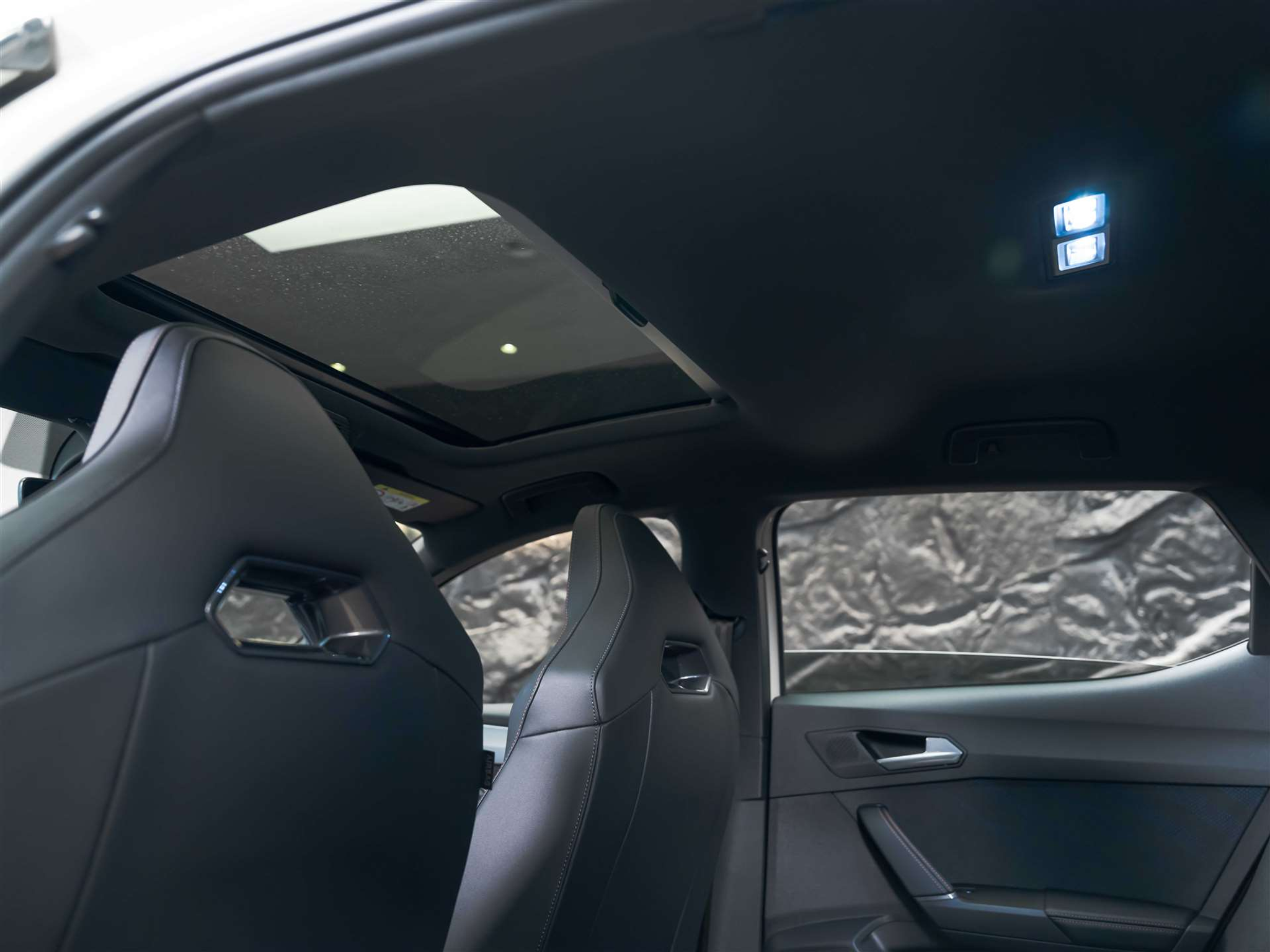 listing desktop thumbnail image 12