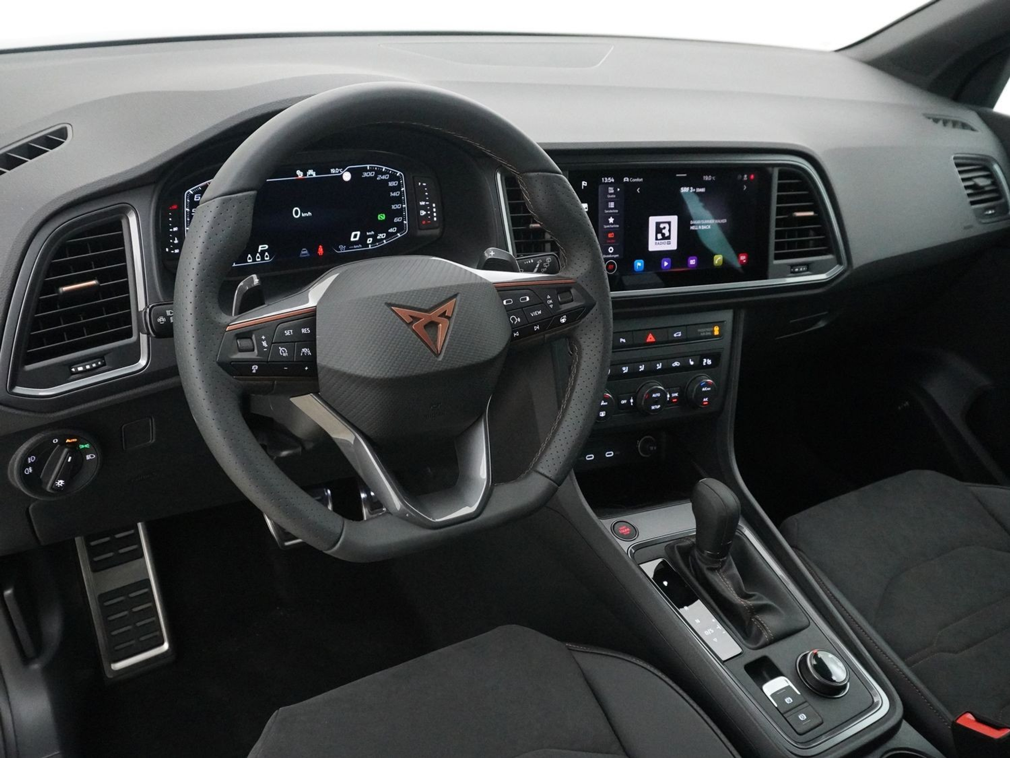 listing desktop thumbnail image 10