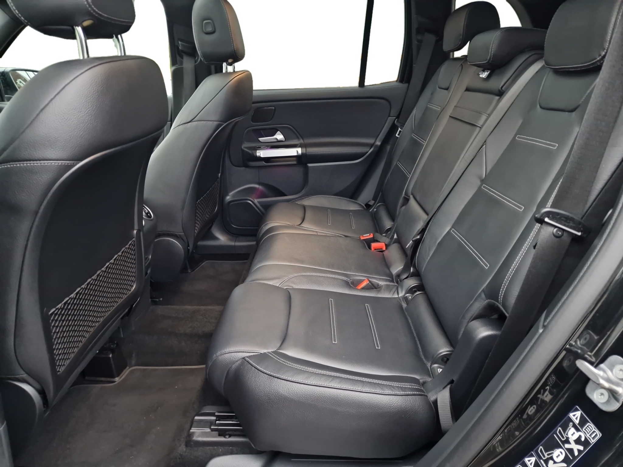 listing desktop thumbnail image 22