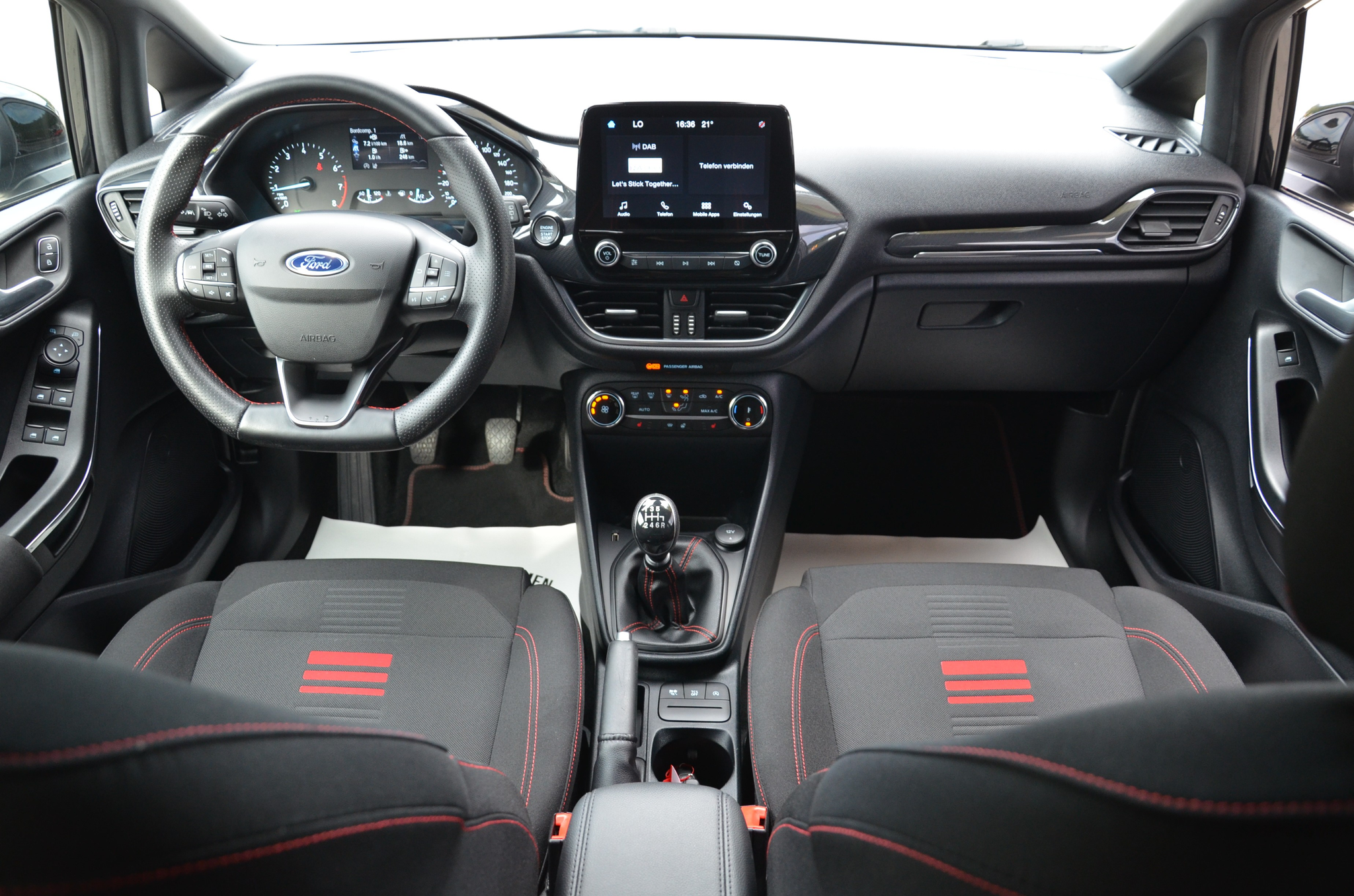 listing desktop thumbnail image 14