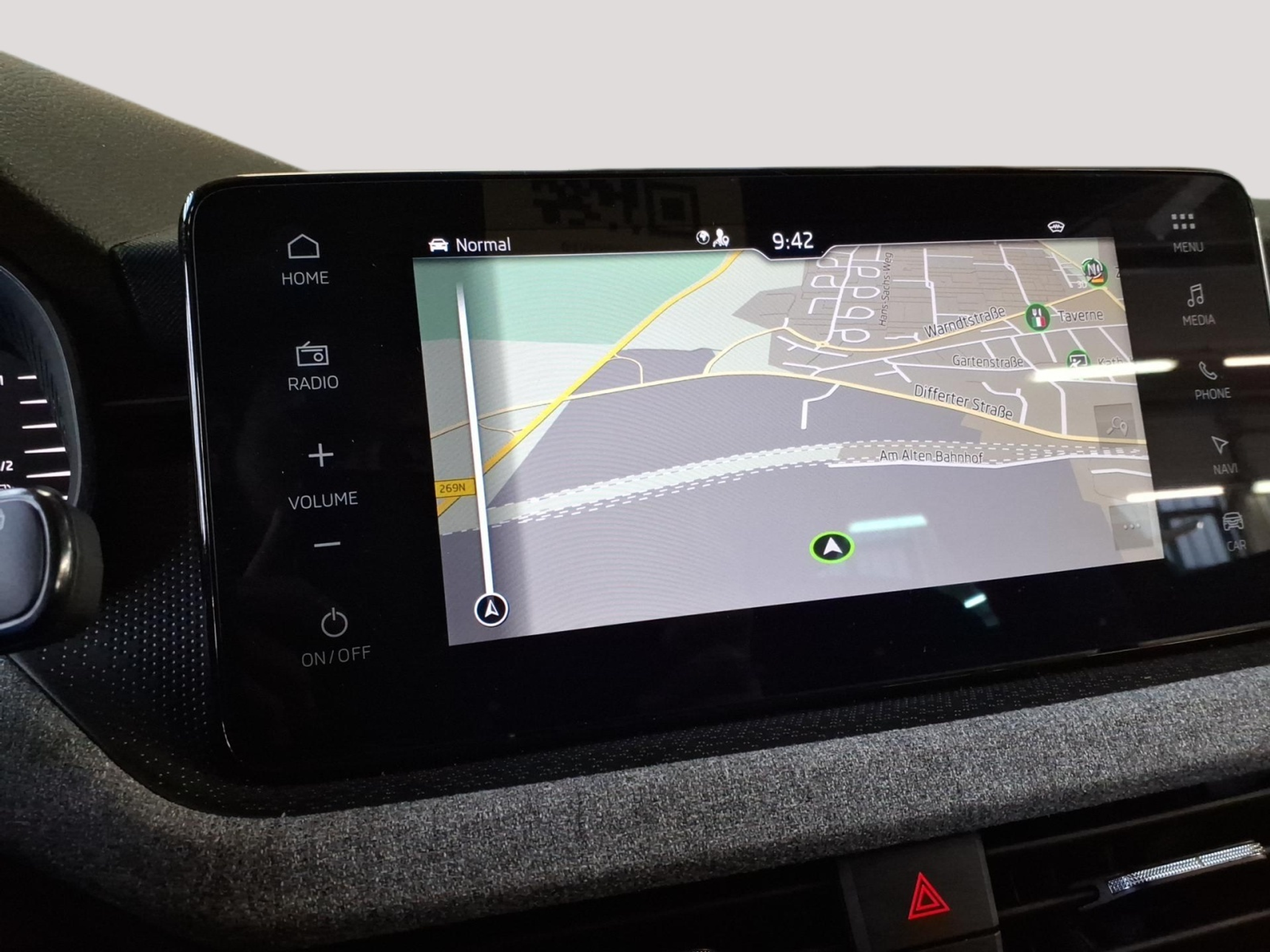 listing desktop thumbnail image 10