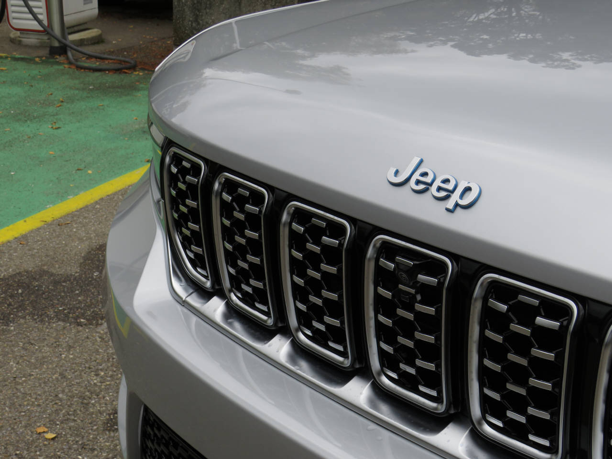 listing desktop thumbnail image 14