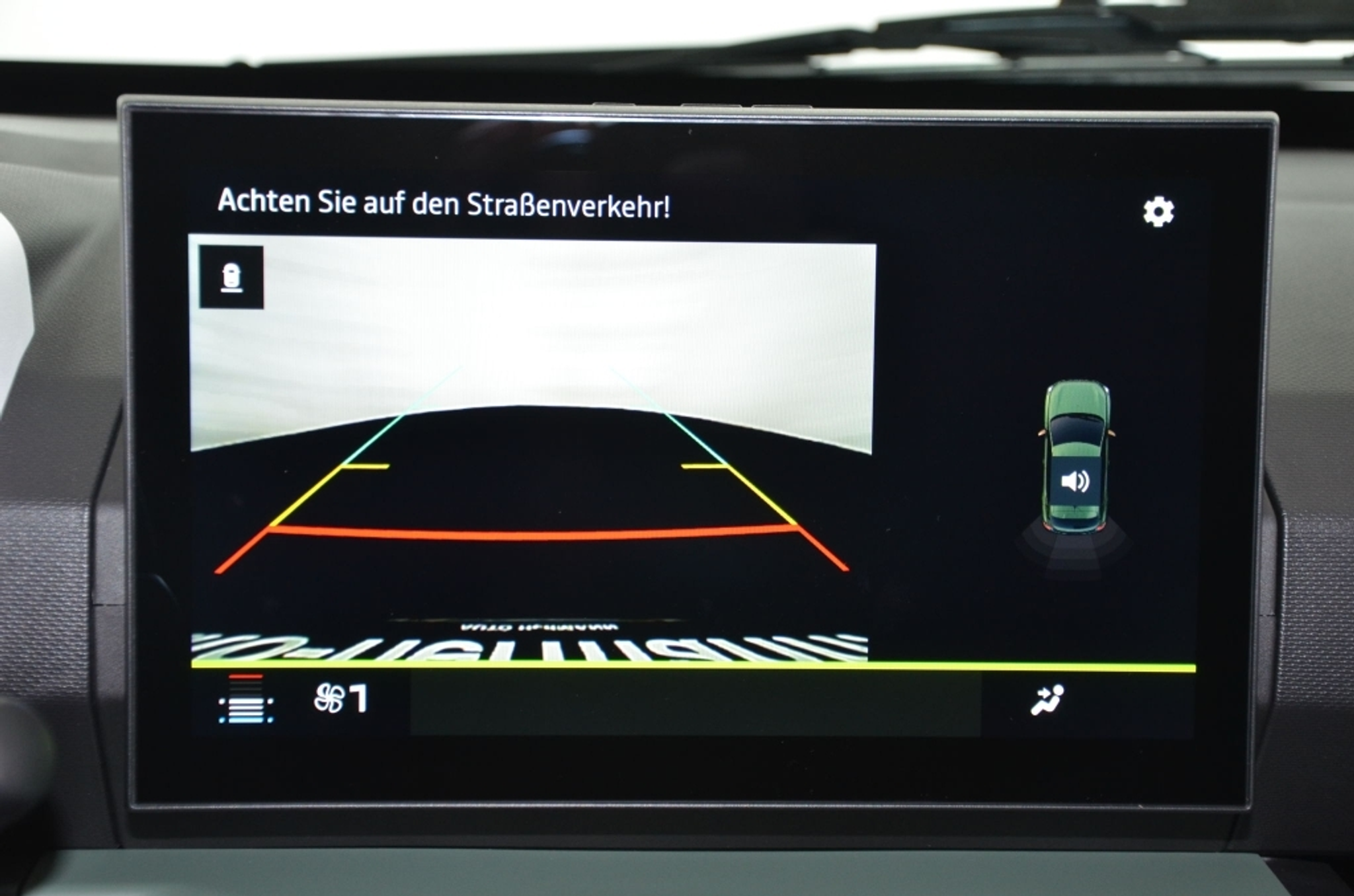 listing desktop thumbnail image 18