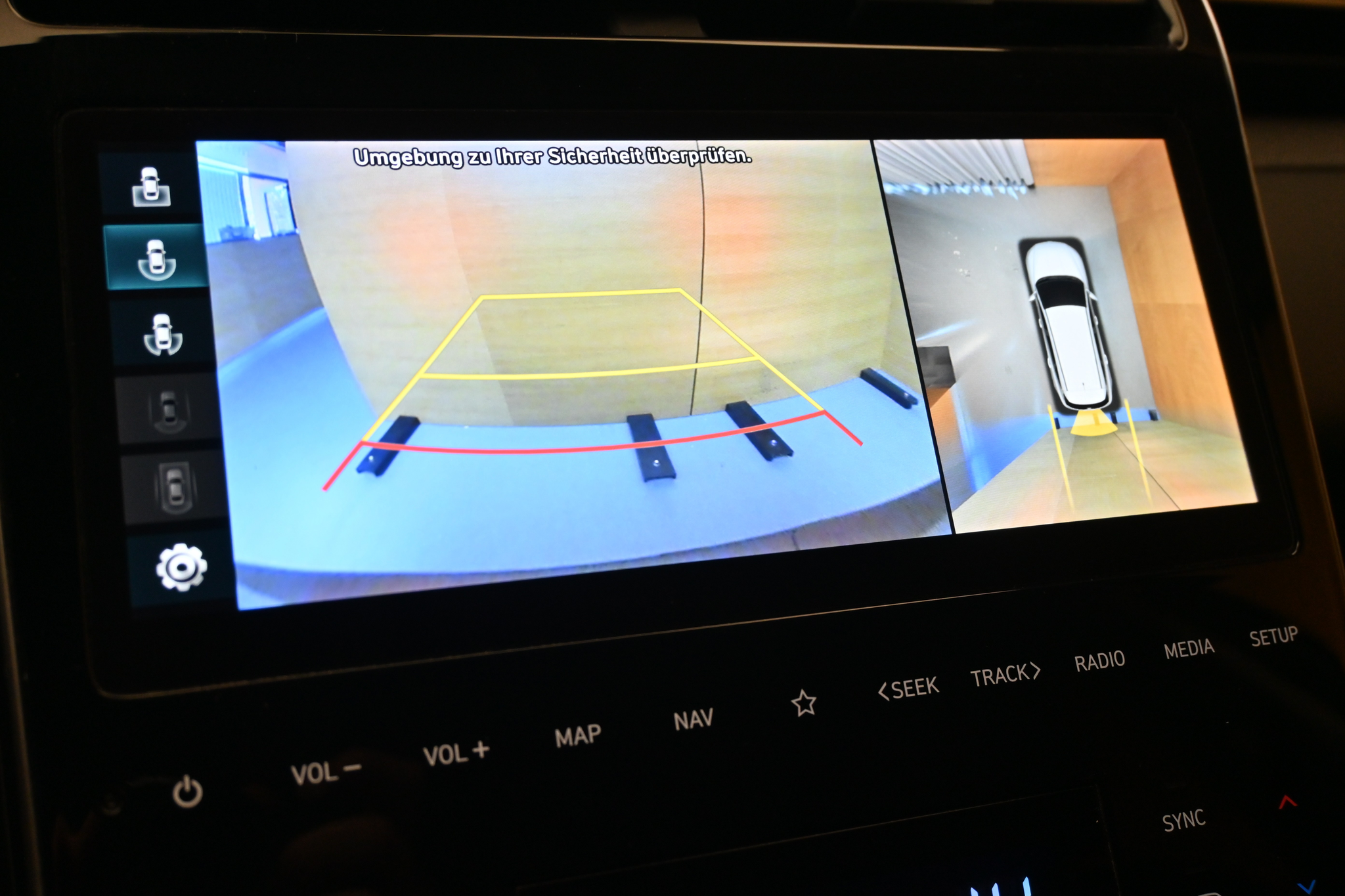 listing desktop thumbnail image 17