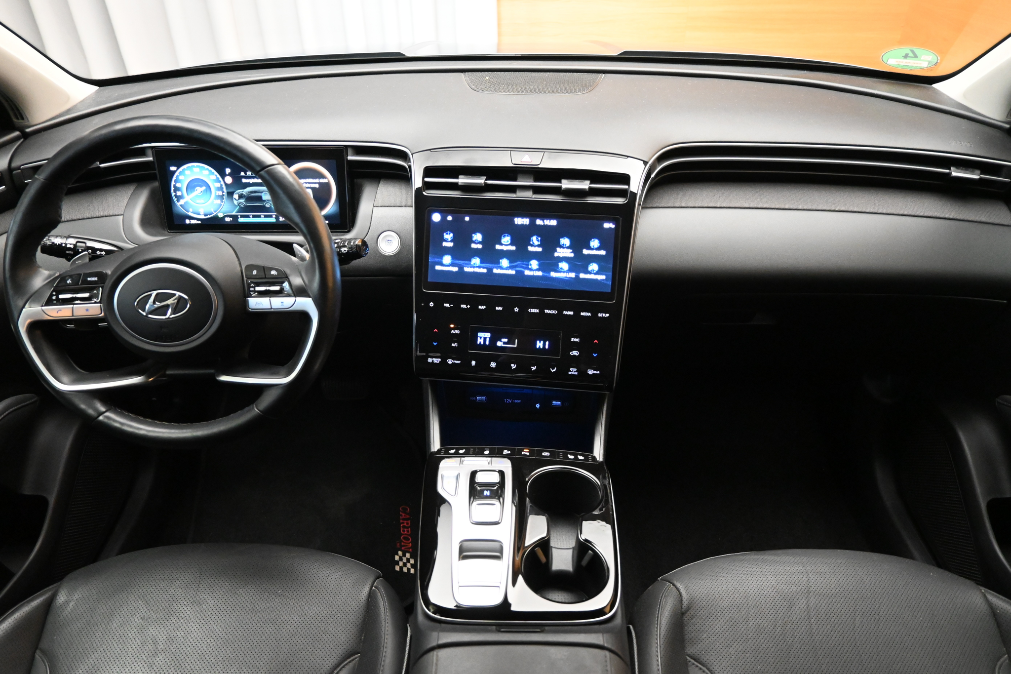 listing desktop thumbnail image 11