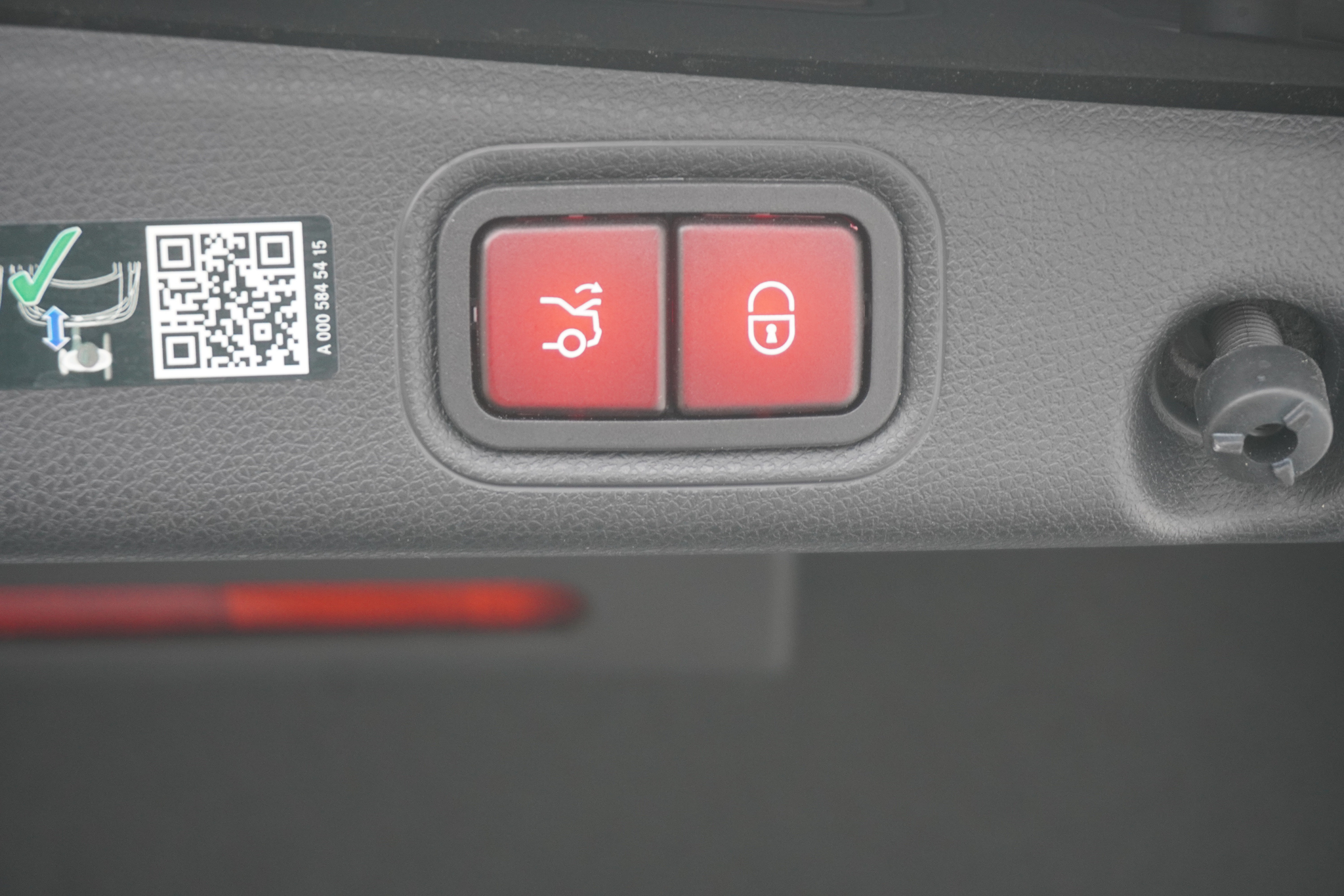 listing desktop thumbnail image 10