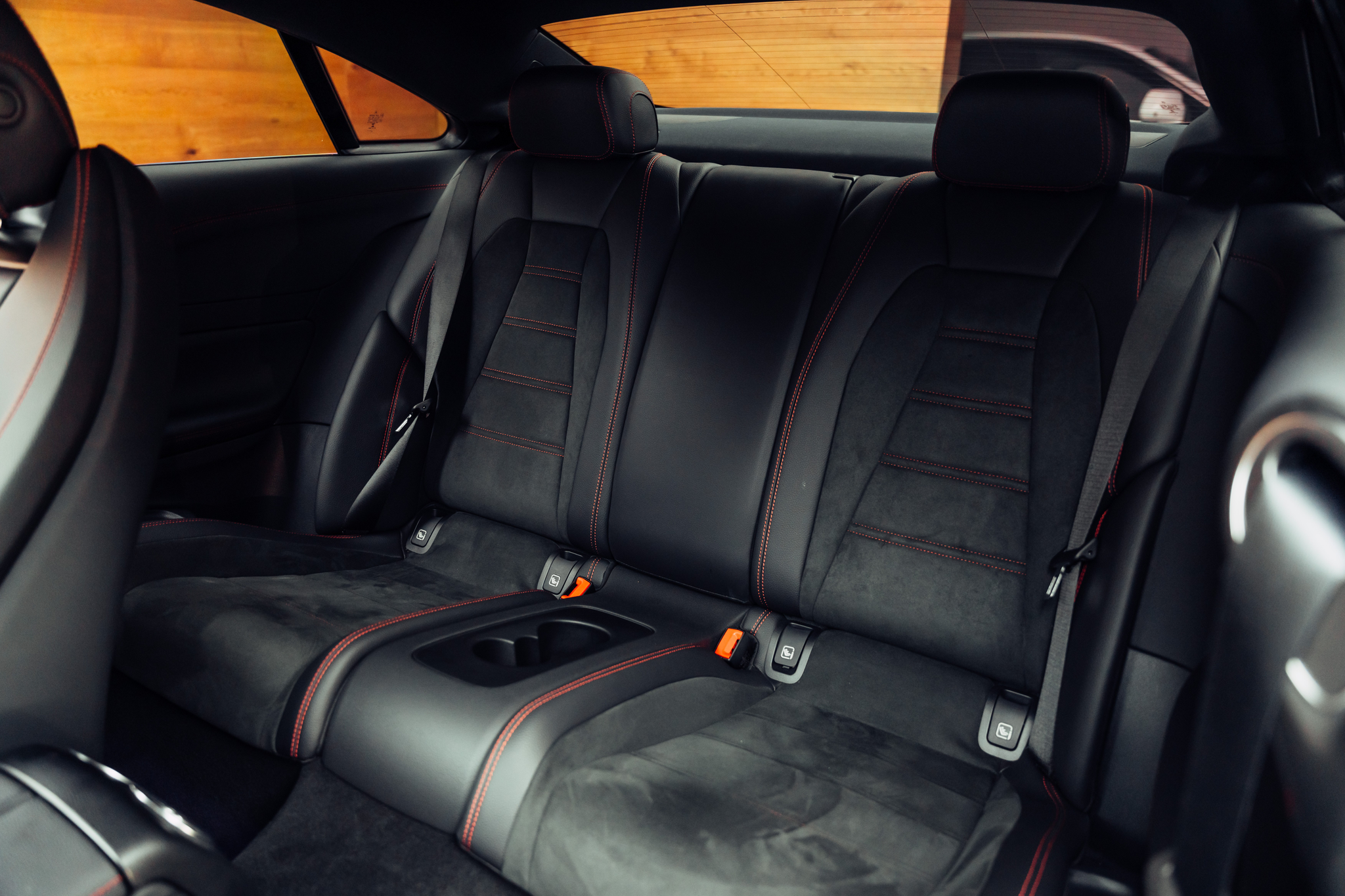 listing desktop thumbnail image 6