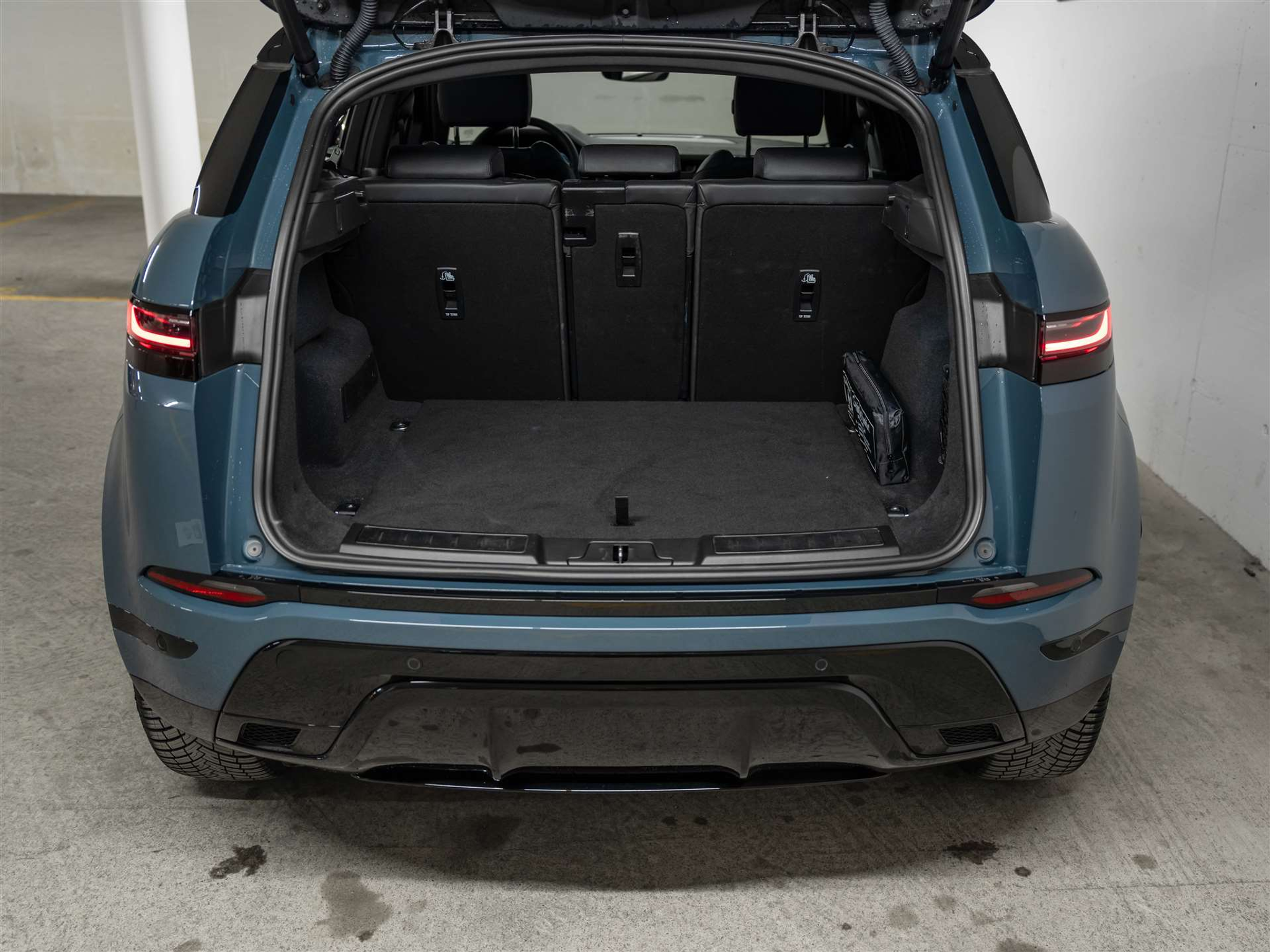 listing desktop thumbnail image 45