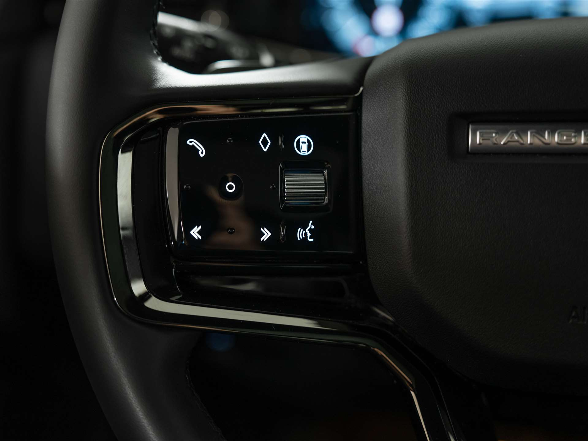 listing desktop thumbnail image 35