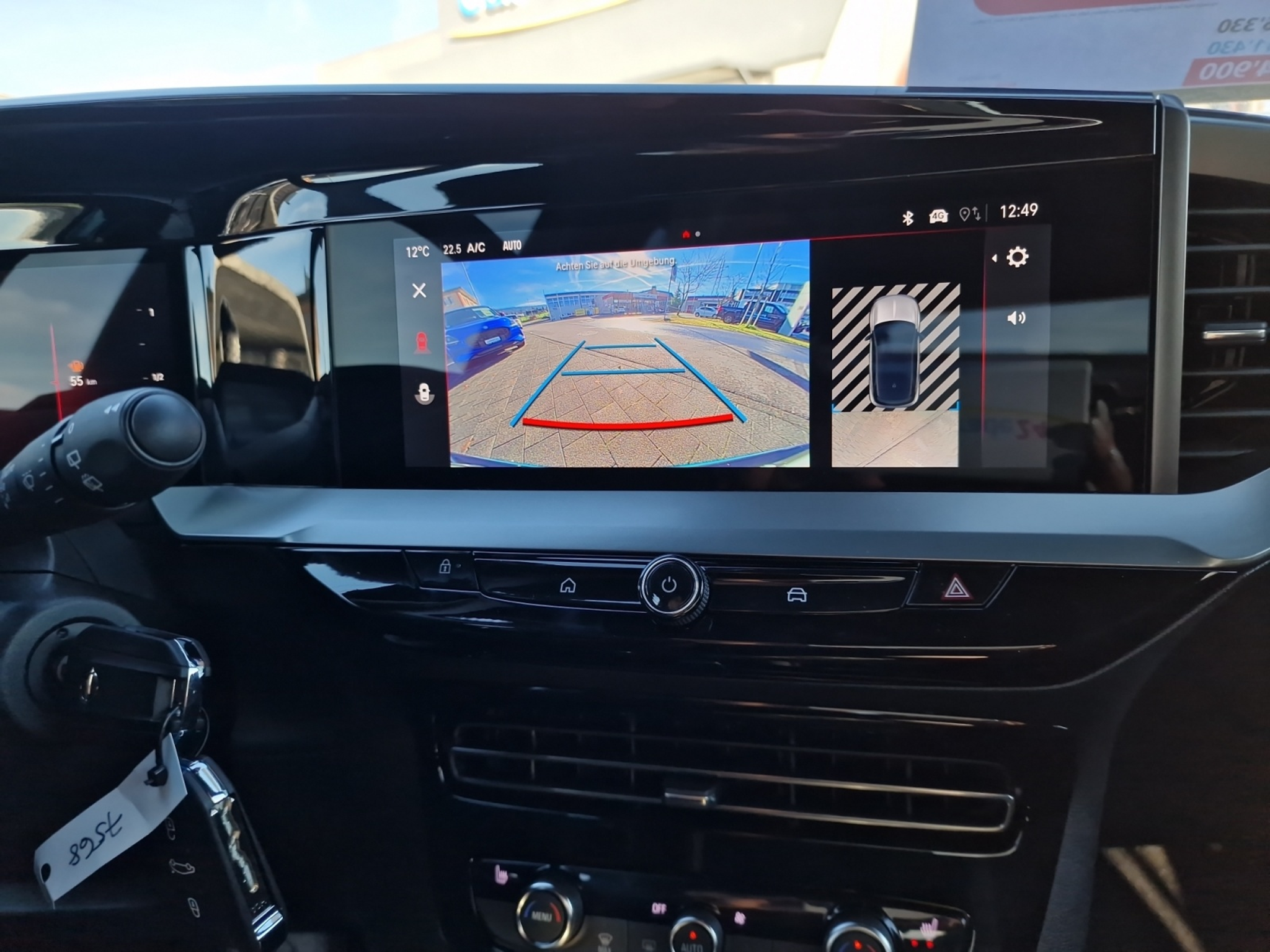 listing desktop thumbnail image 11