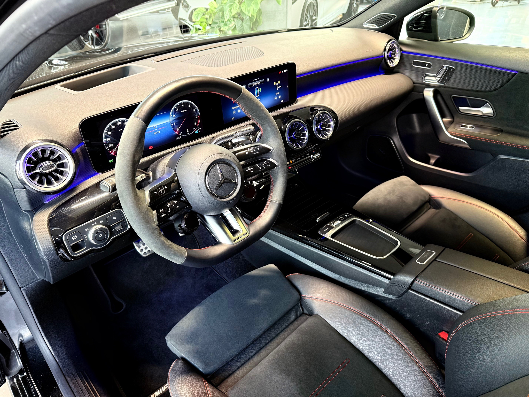 listing desktop thumbnail image 8