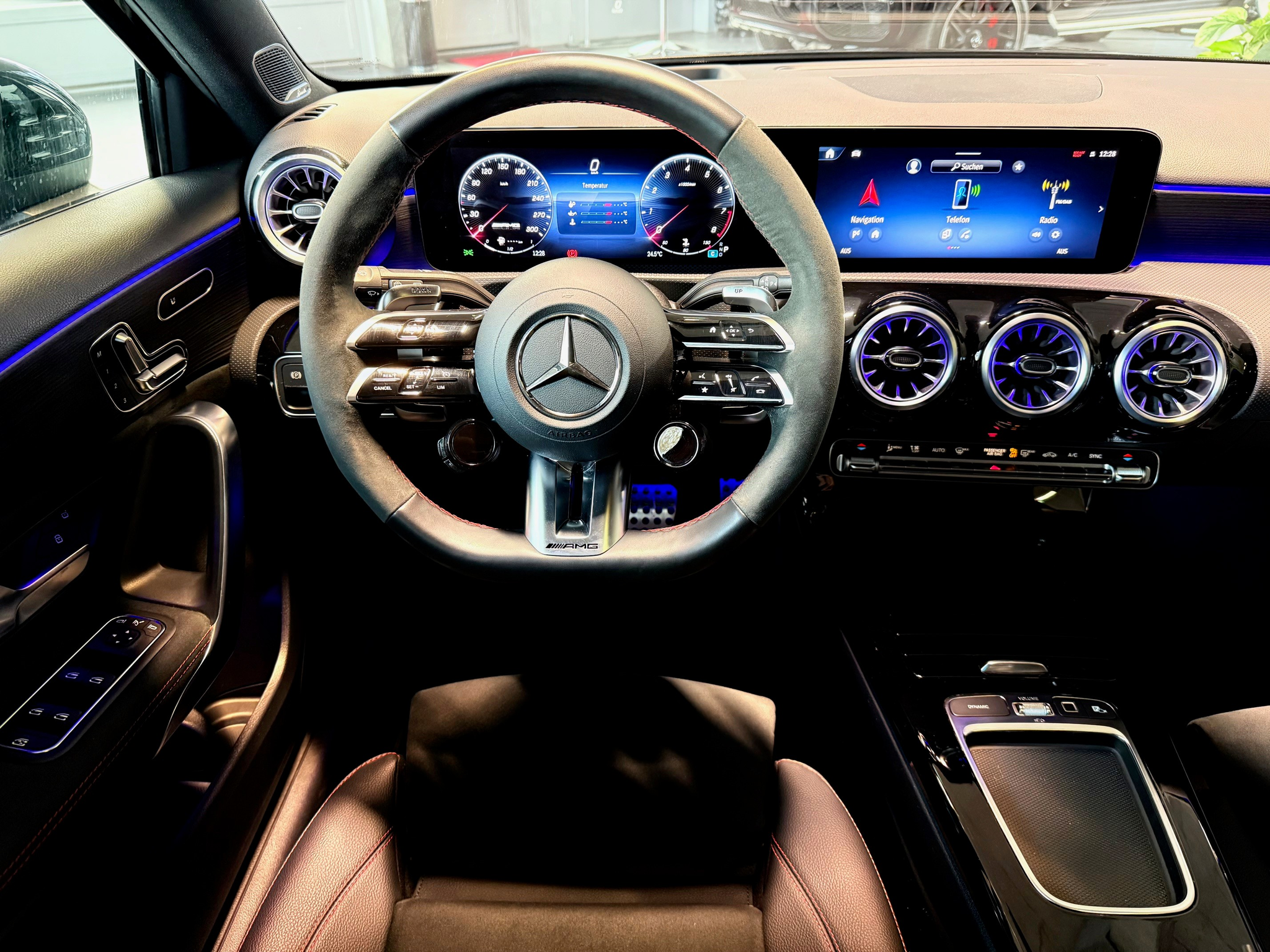 listing desktop thumbnail image 12