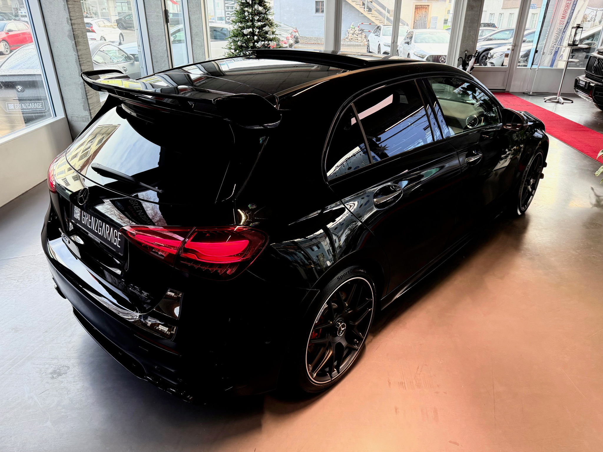 listing desktop thumbnail image 5