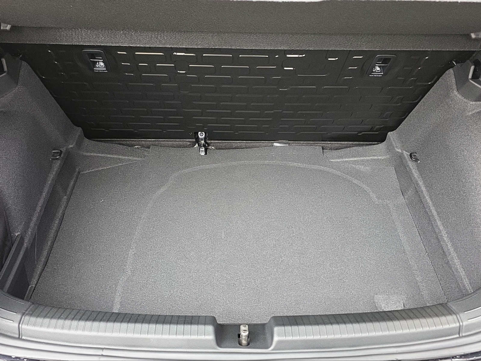 listing desktop thumbnail image 13