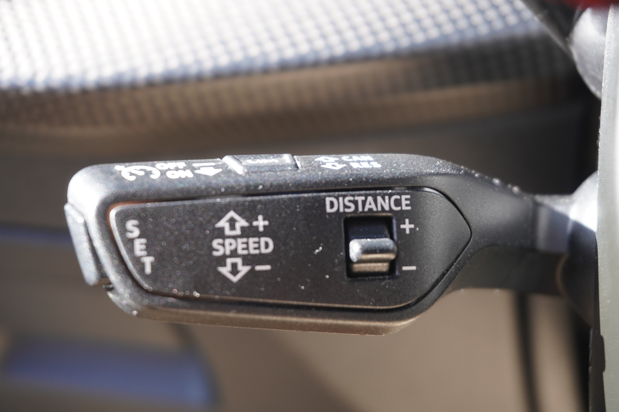 listing desktop thumbnail image 24