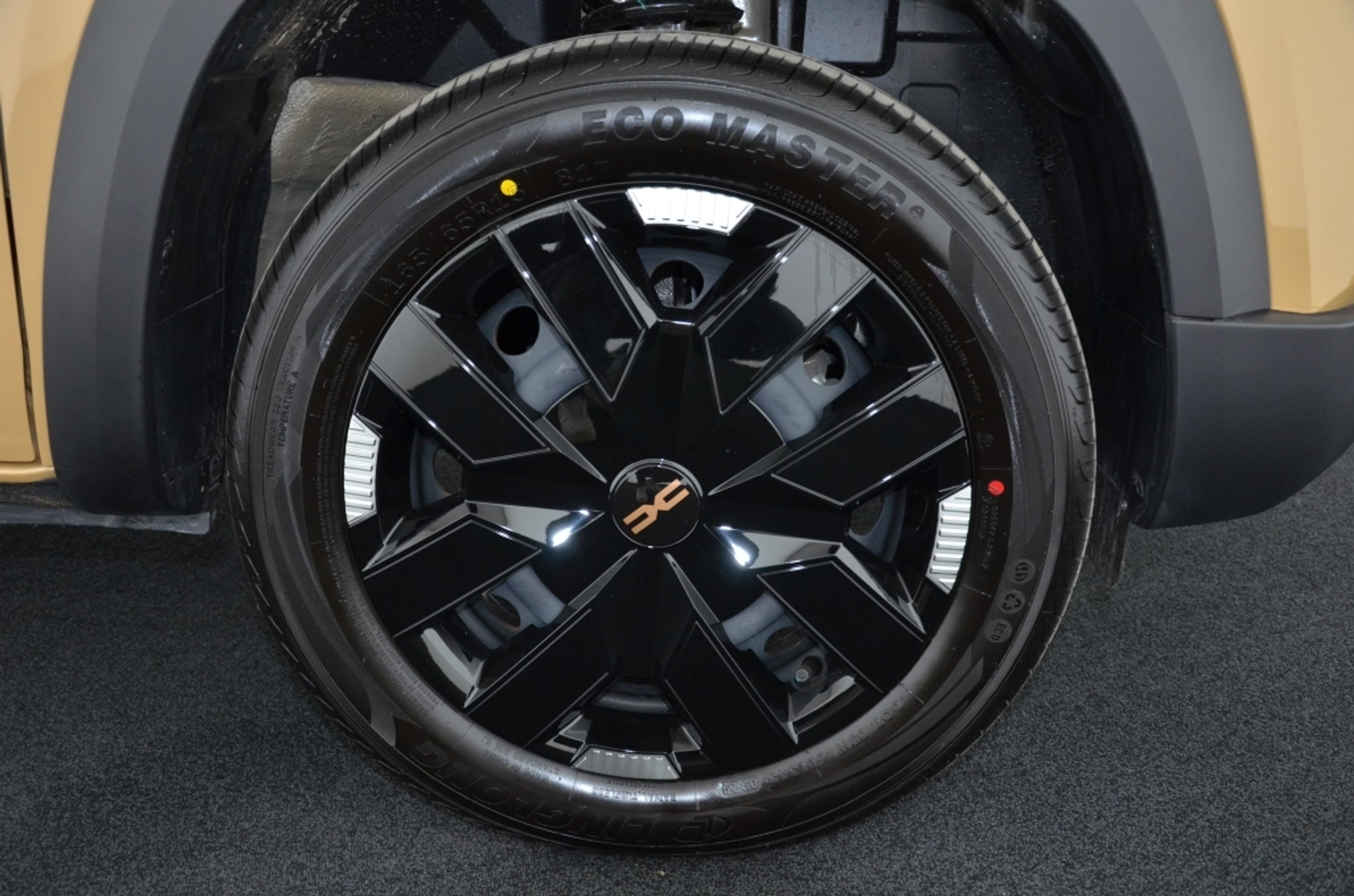 listing desktop thumbnail image 9