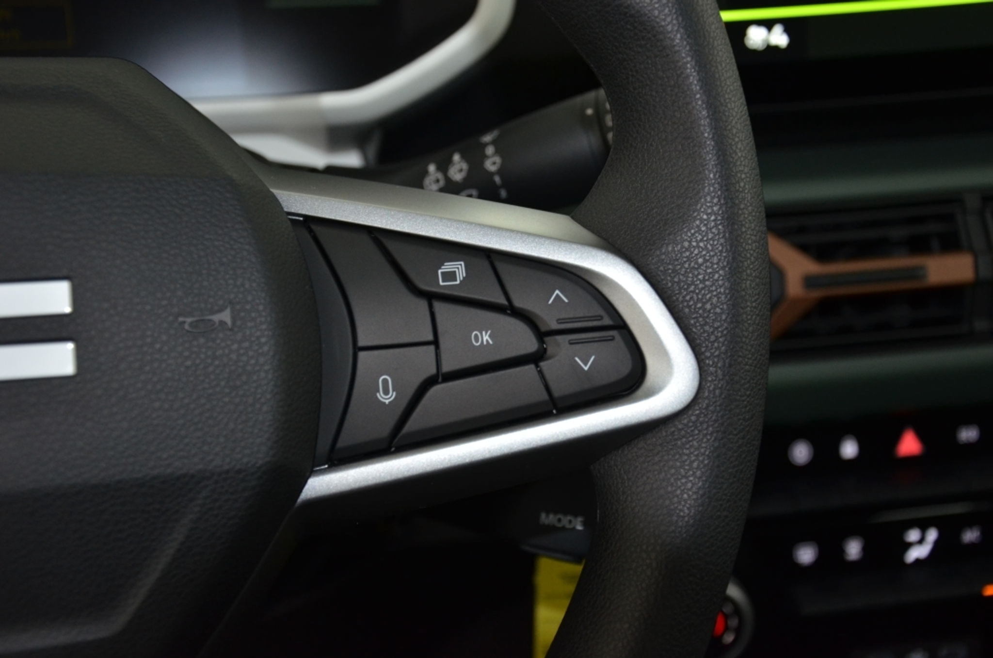 listing desktop thumbnail image 19