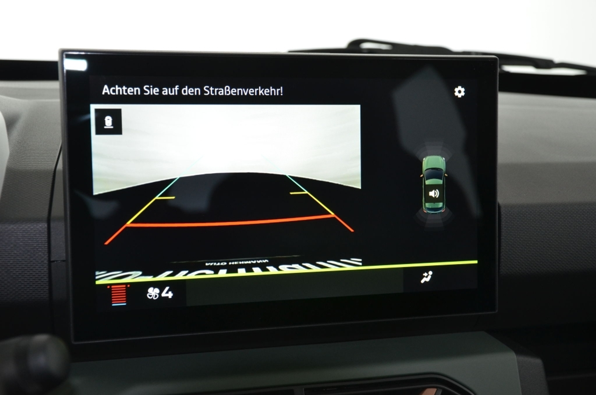 listing desktop thumbnail image 14