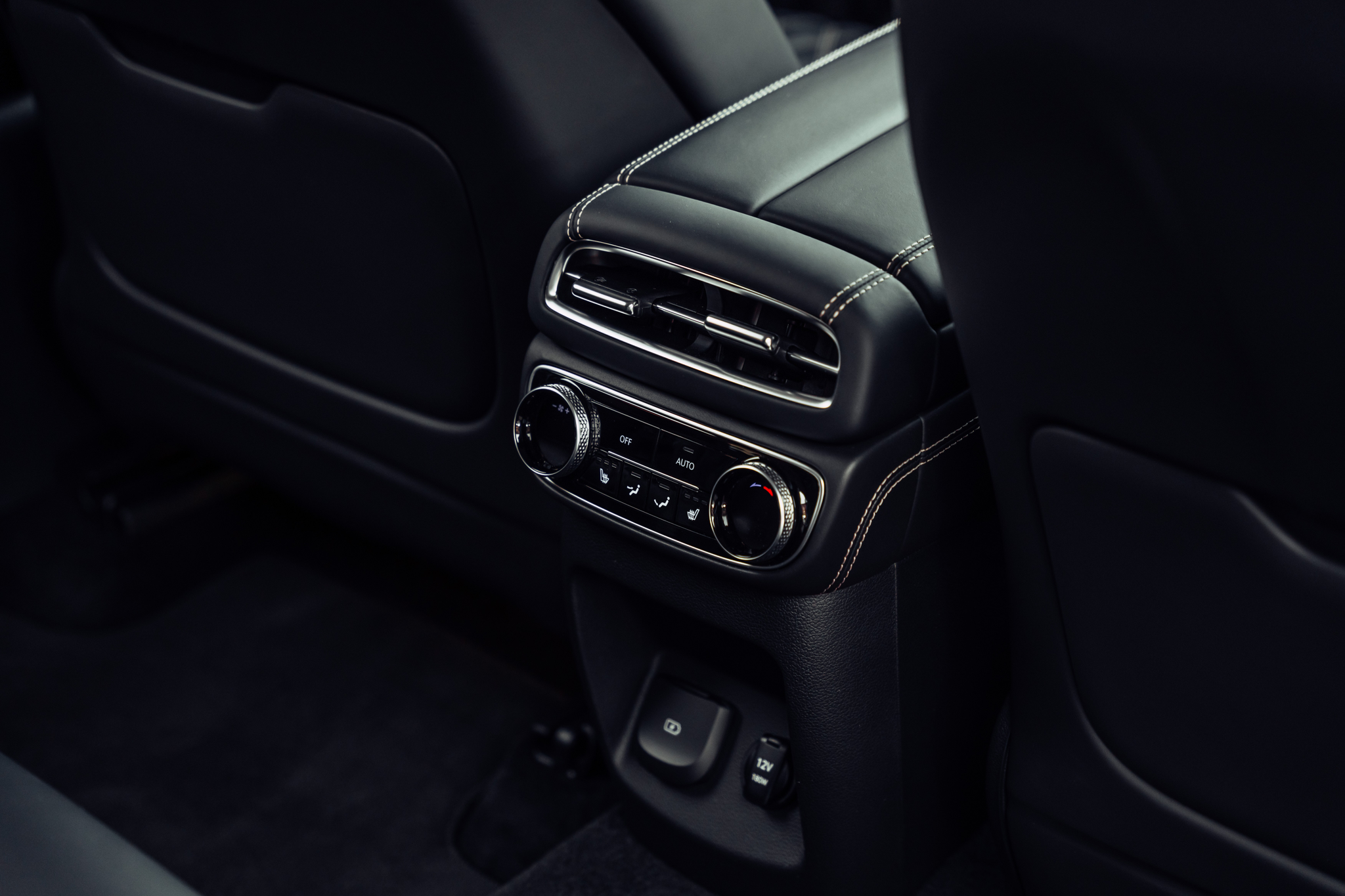 listing desktop thumbnail image 17