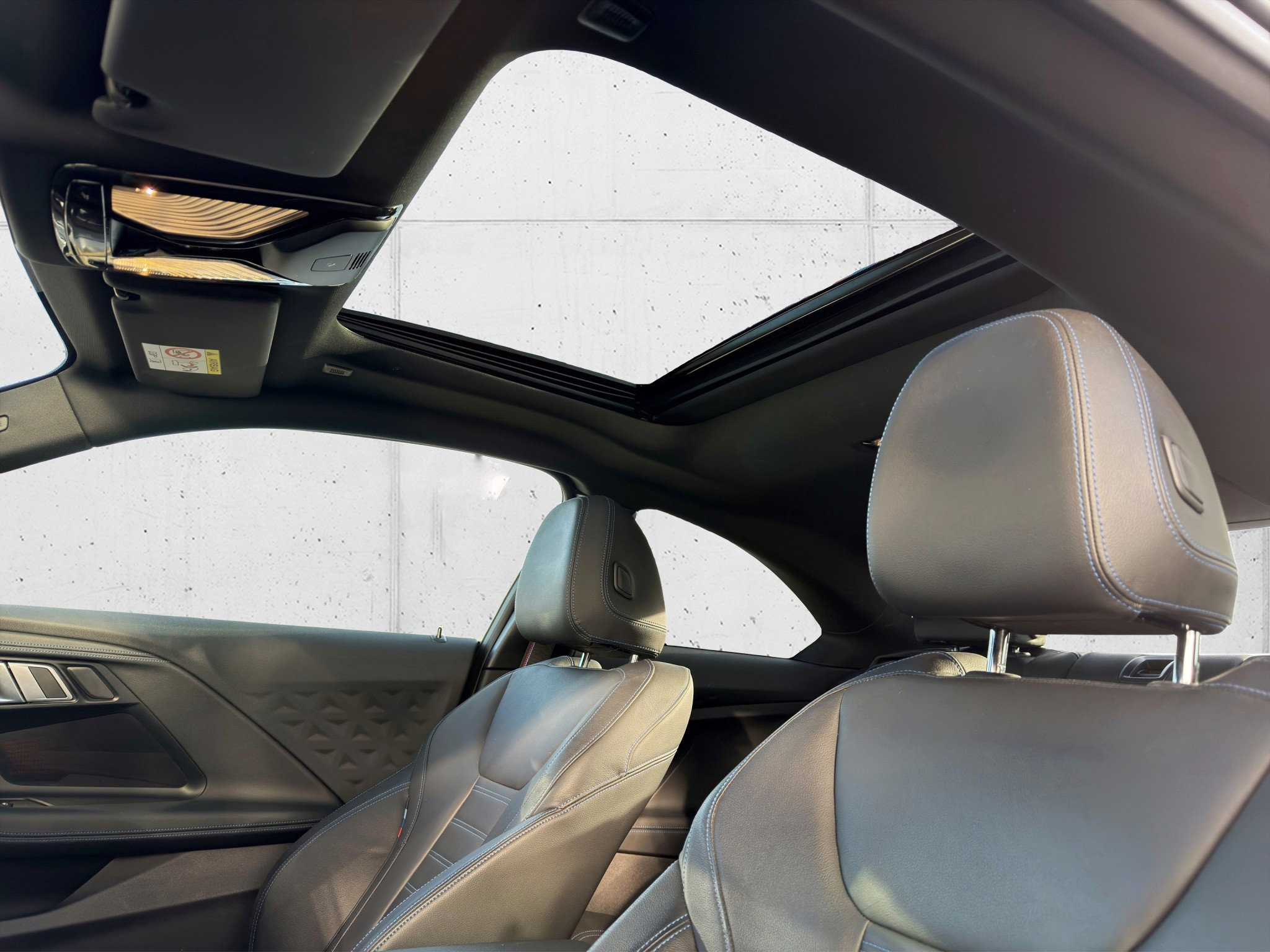 listing desktop thumbnail image 12