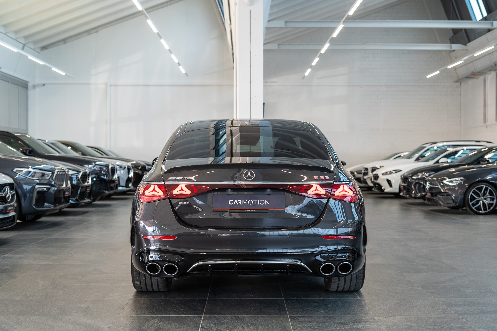 listing desktop thumbnail image 4