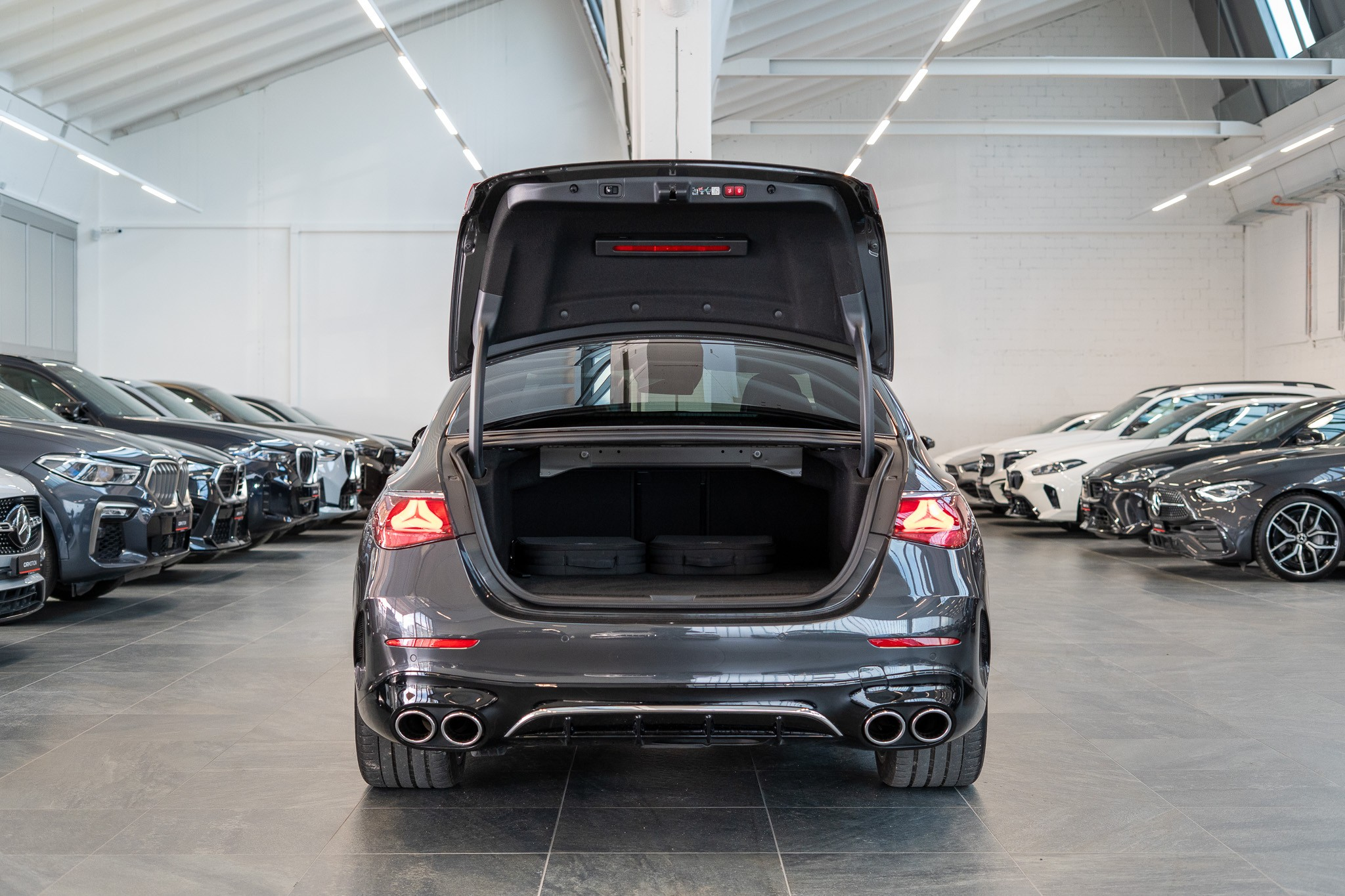 listing desktop thumbnail image 5