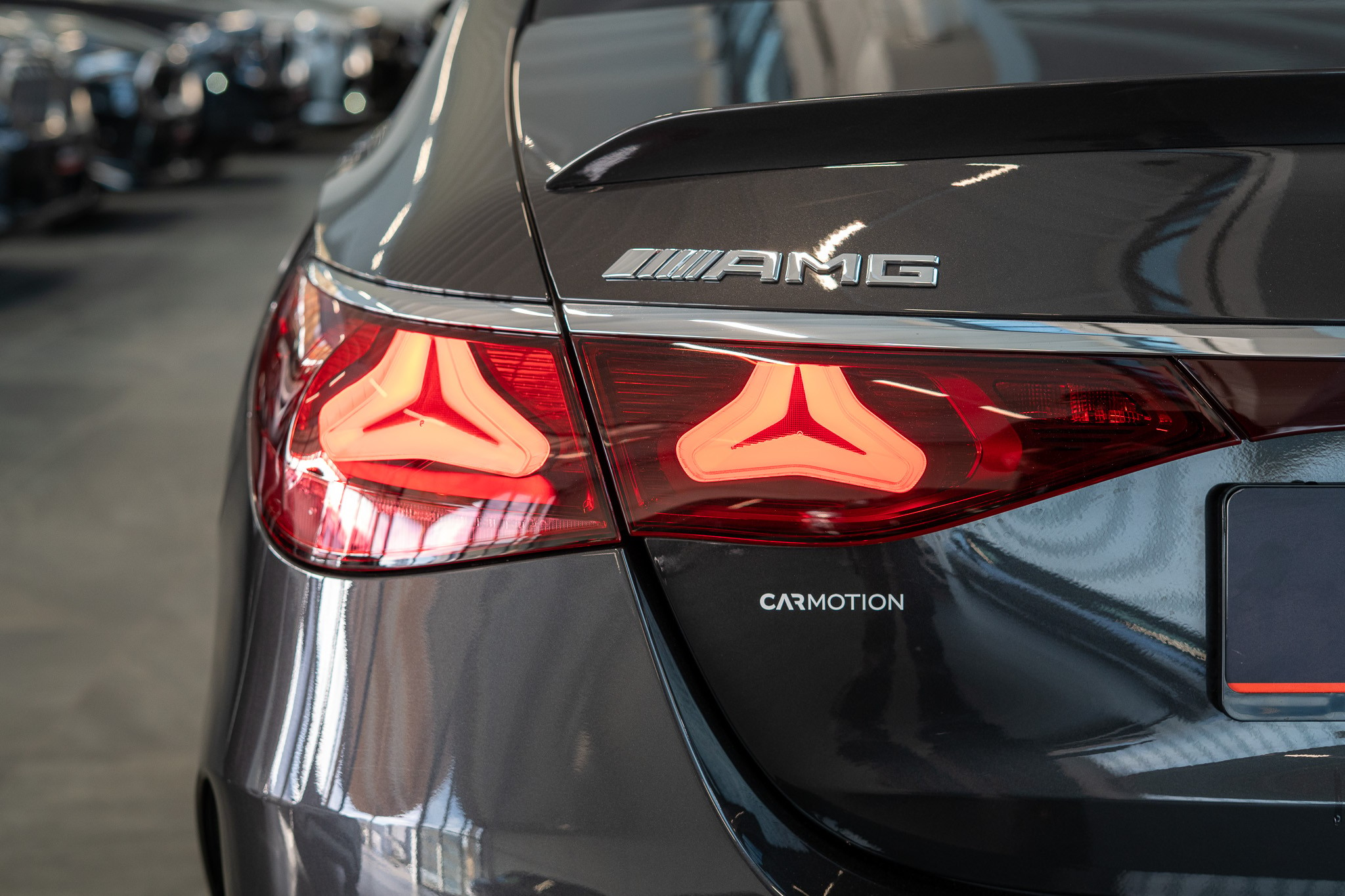 listing desktop thumbnail image 7