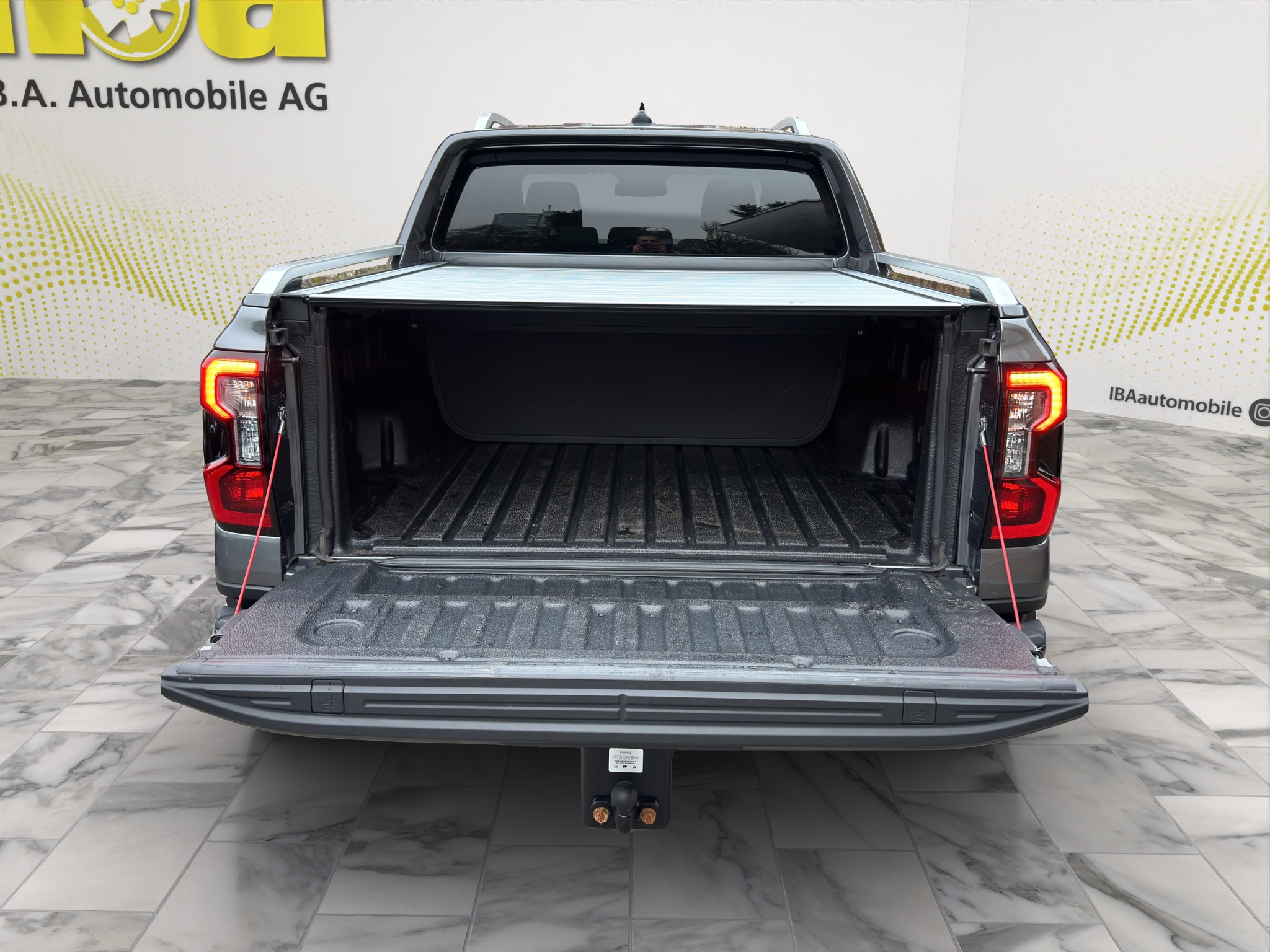 listing desktop thumbnail image 8